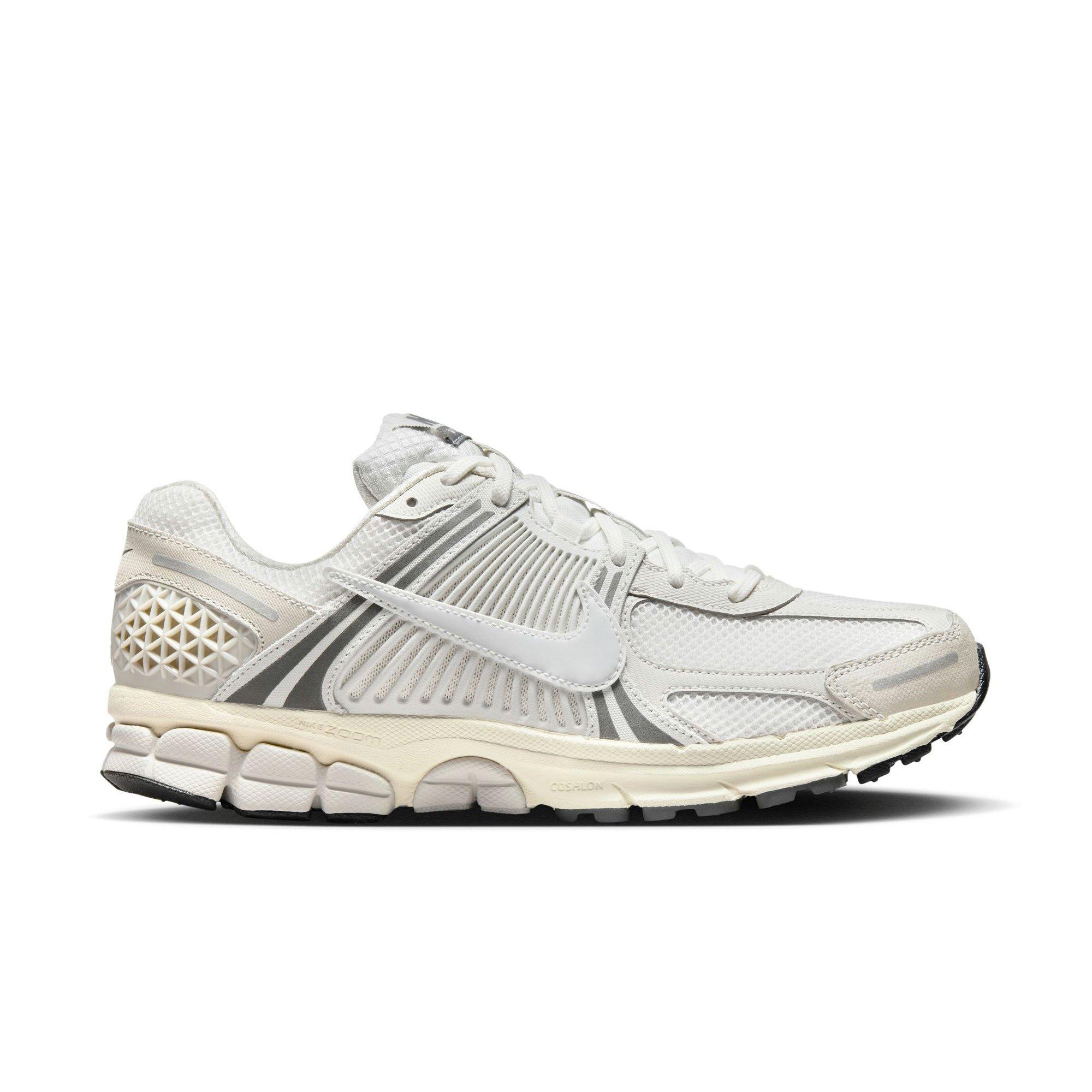 Nike Vomero 5 Men's "Platinum Tint/Photon Dust/Cashmere" Shoe