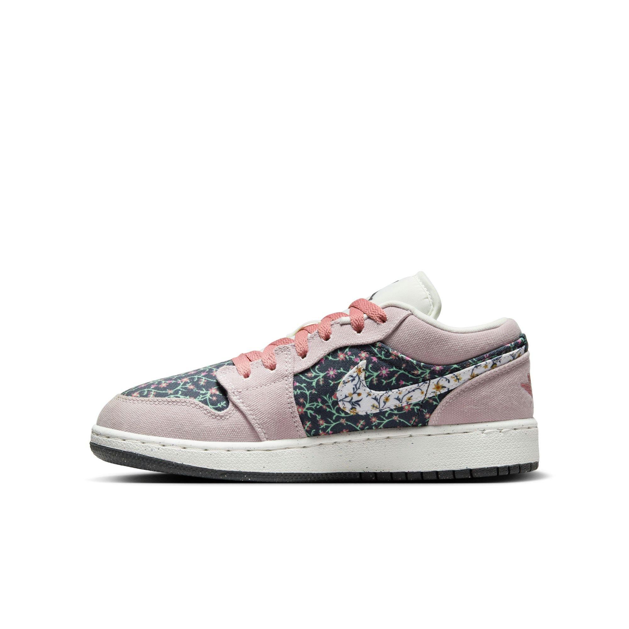 Jordan 1 Low SE Grade School Girls' "Platinum Violet/Sail/Anthracite" Shoe
