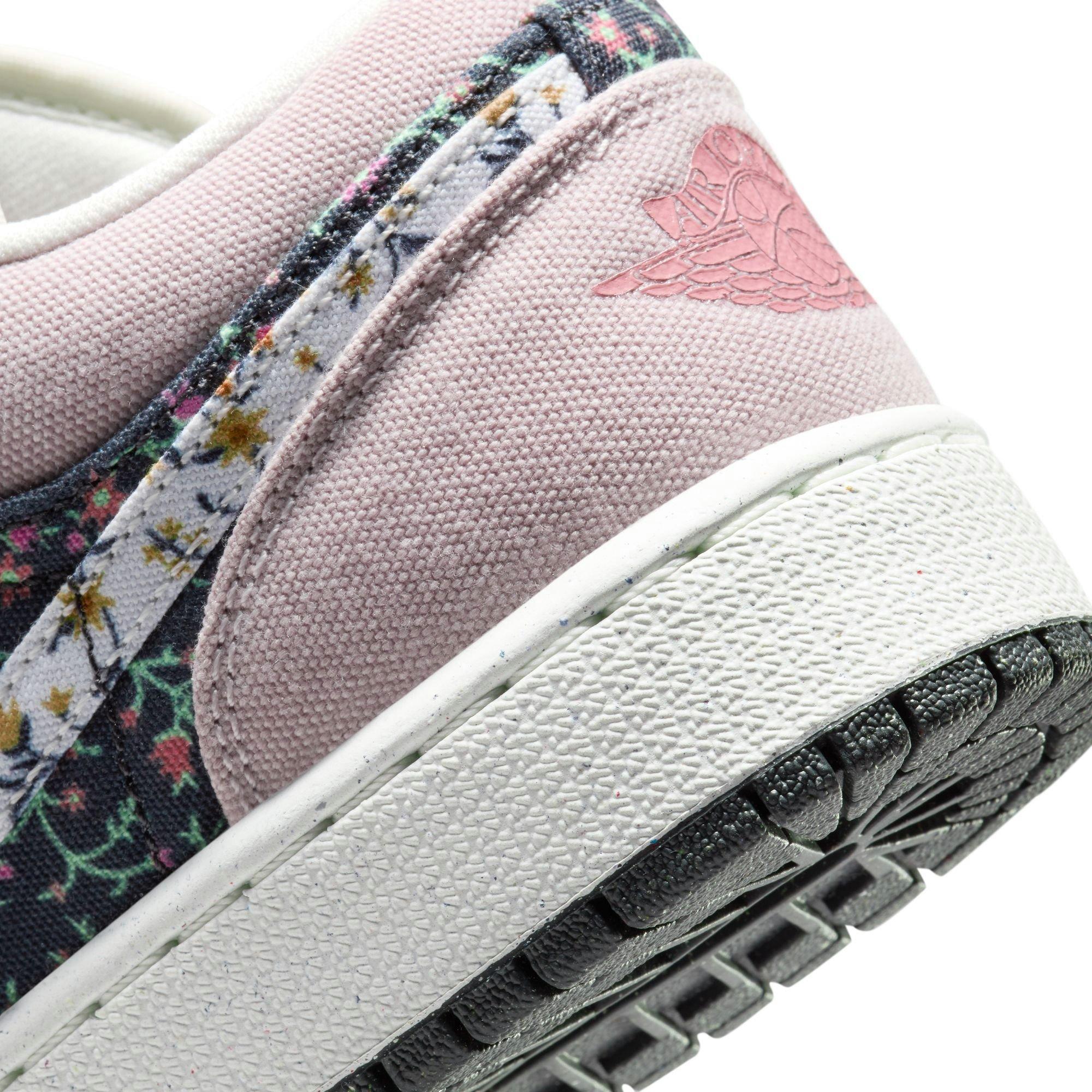 Jordan 1 Low SE Grade School Girls' "Platinum Violet/Sail/Anthracite" Shoe