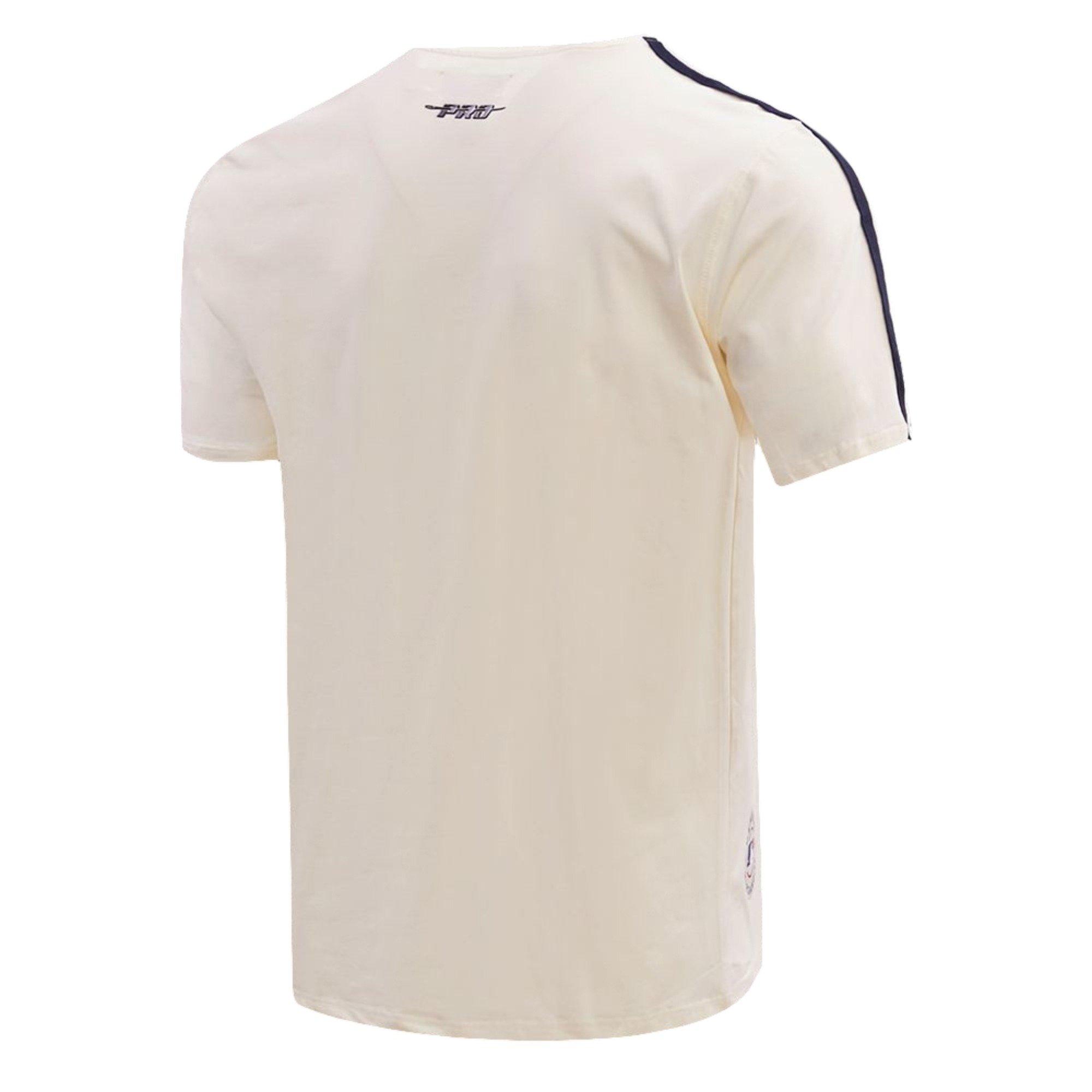 Pro Standard Men's Cleveland Guardians Retro Classics Short Sleeve Tee - OFF-WHITE Thumbnail View 2