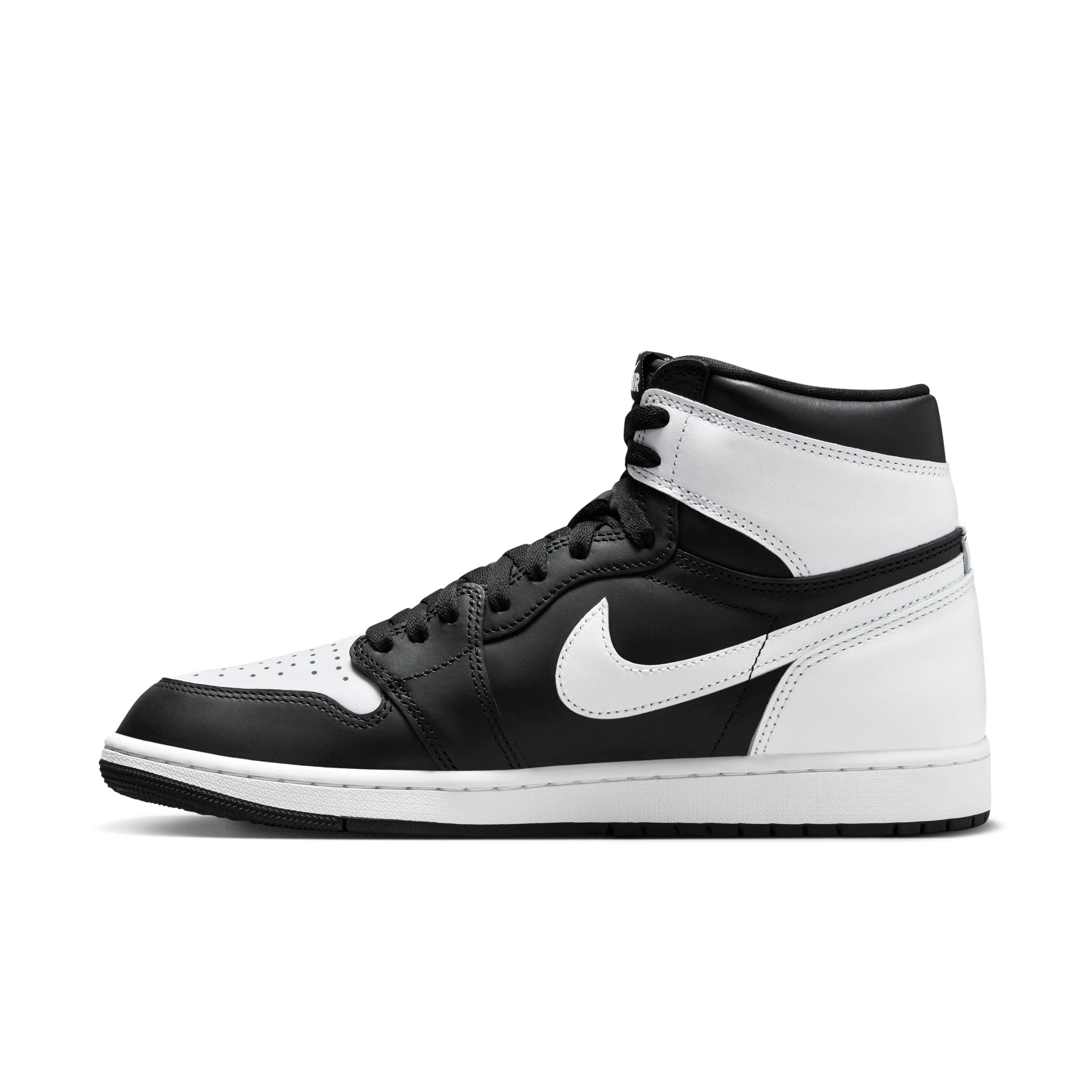 Jordan 1 Retro High OG Men's "Black/White" Shoe