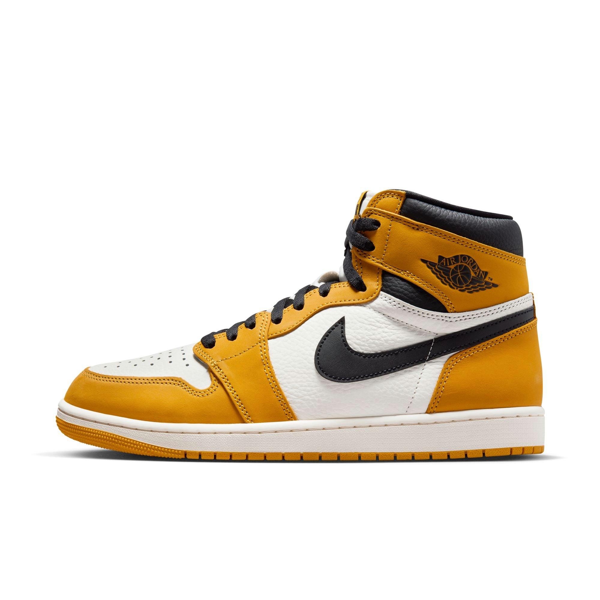 Jordan 1 Retro High OG Men's "Yellow Ochre" Shoe