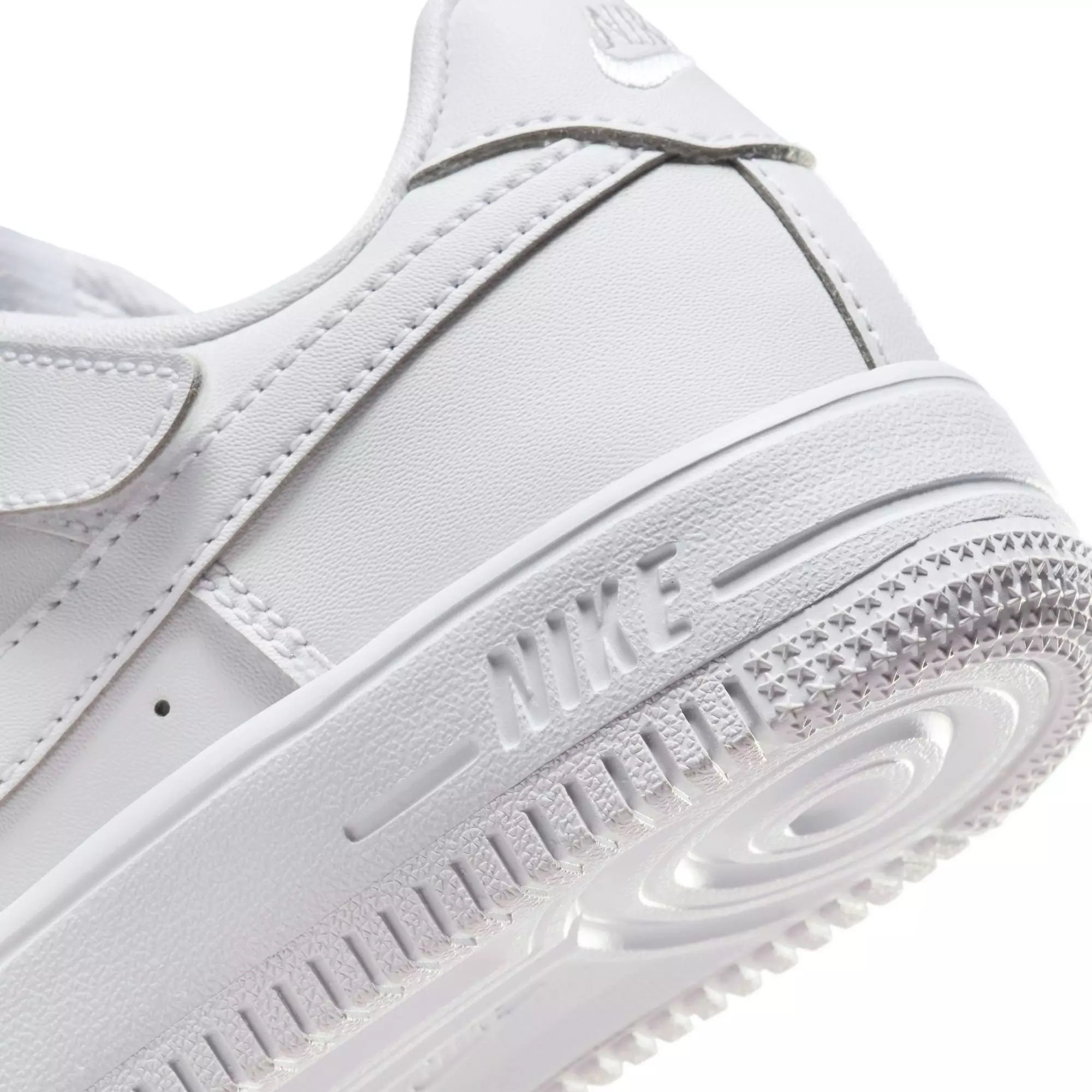 Nike Air Force 1 Low EasyOn "White" Preschool Kids' Shoe - WHITE