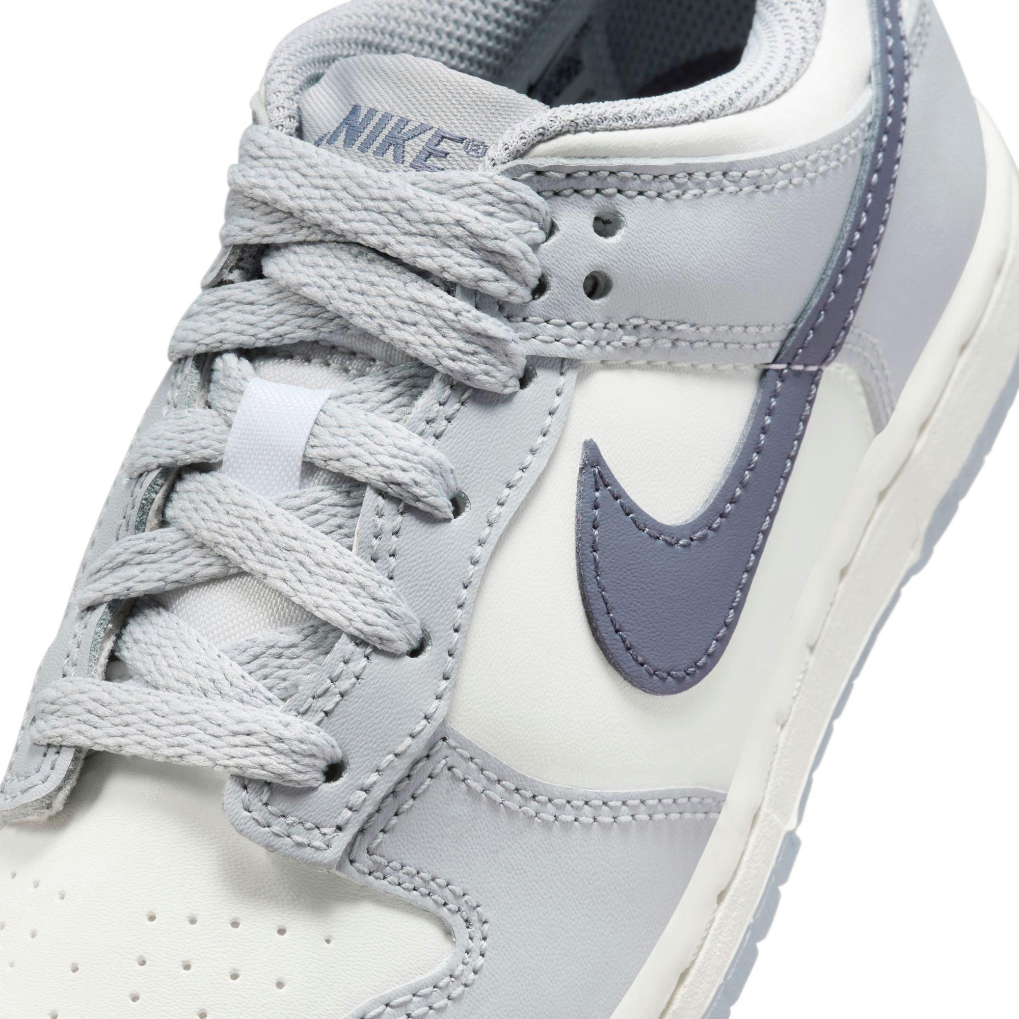 Nike Dunk Low "Summit White/Light Carbon/Wolf Grey" Preschool Boys' Shoe - WHITE/GREY Thumbnail View 9
