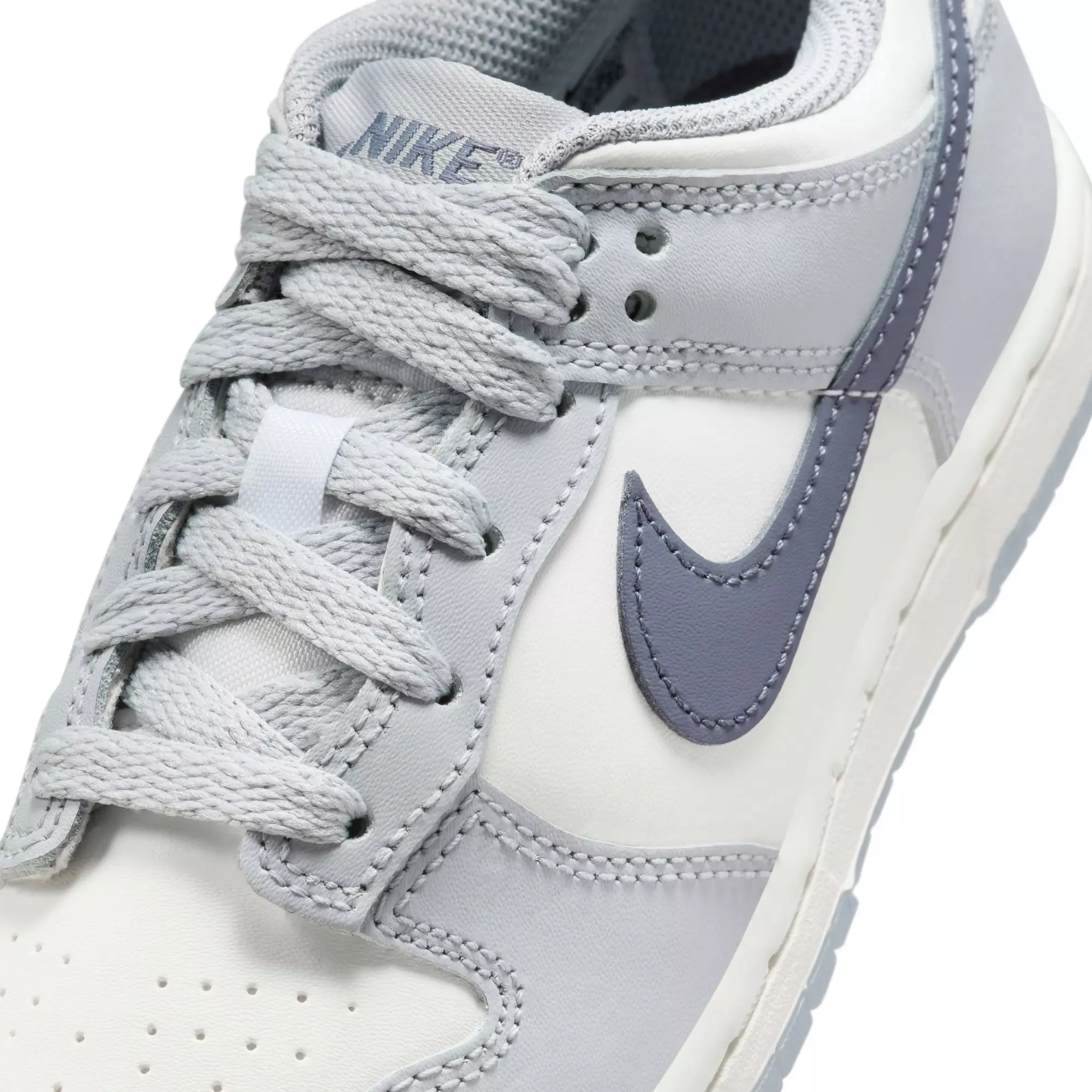 Nike Dunk Low "Summit White/Light Carbon/Wolf Grey" Preschool Boys' Shoe - WHITE/GREY