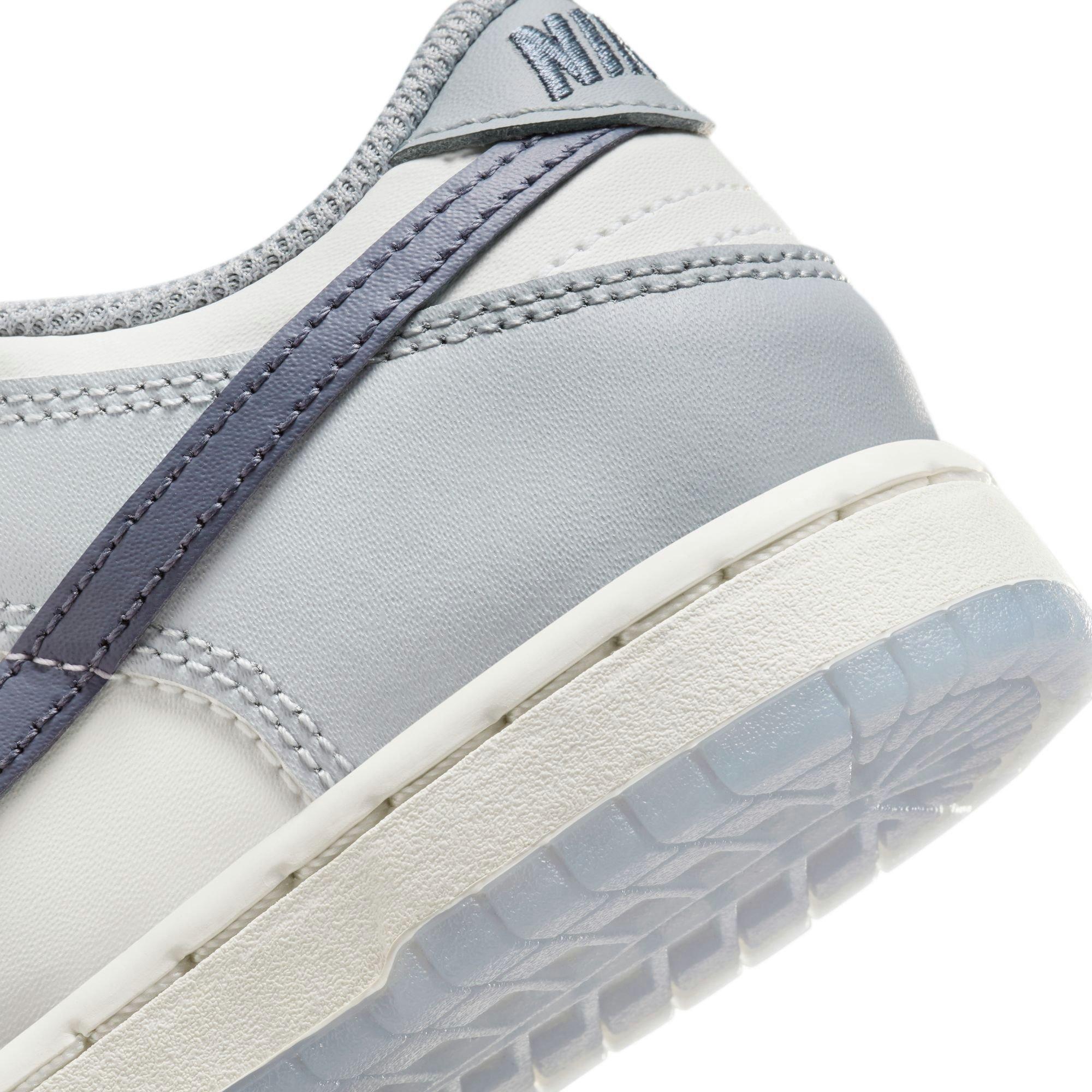 Nike Dunk Low "Summit White/Light Carbon/Wolf Grey" Preschool Boys' Shoe - WHITE/GREY Thumbnail View 10