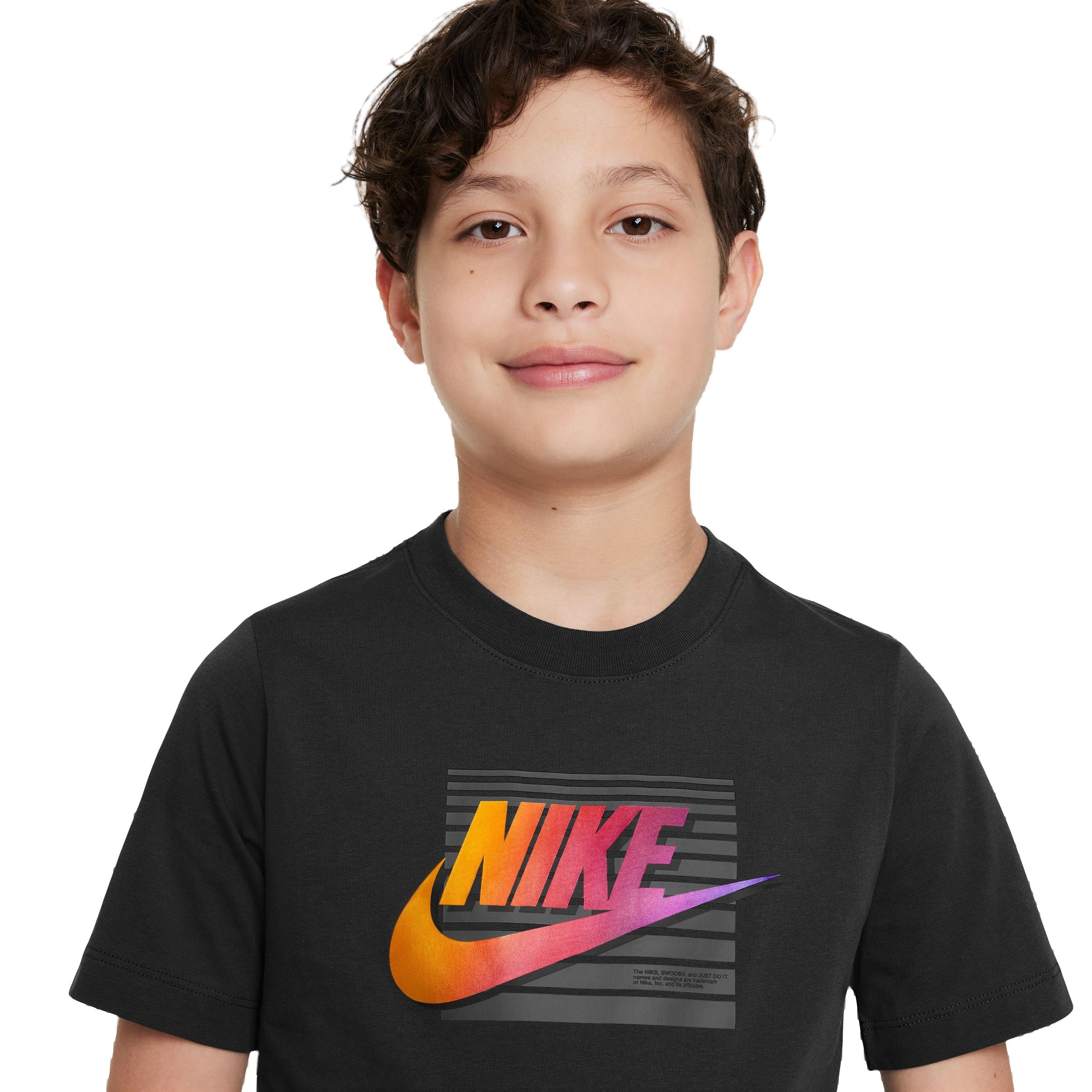 Nike Sportswear Futura Retro Big Boys' Black Tee