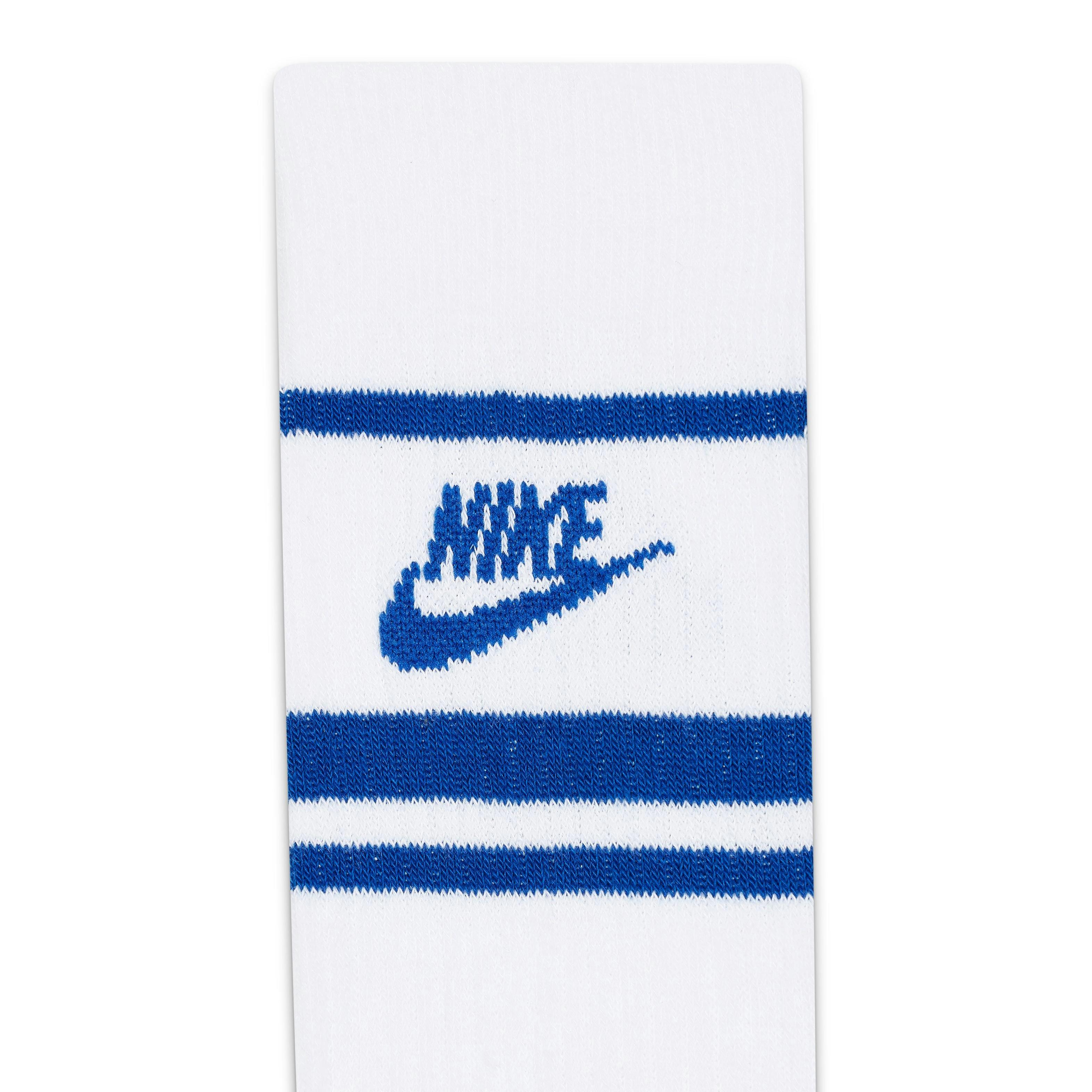 Nike Sportswear Essential Crew White/Blue Socks