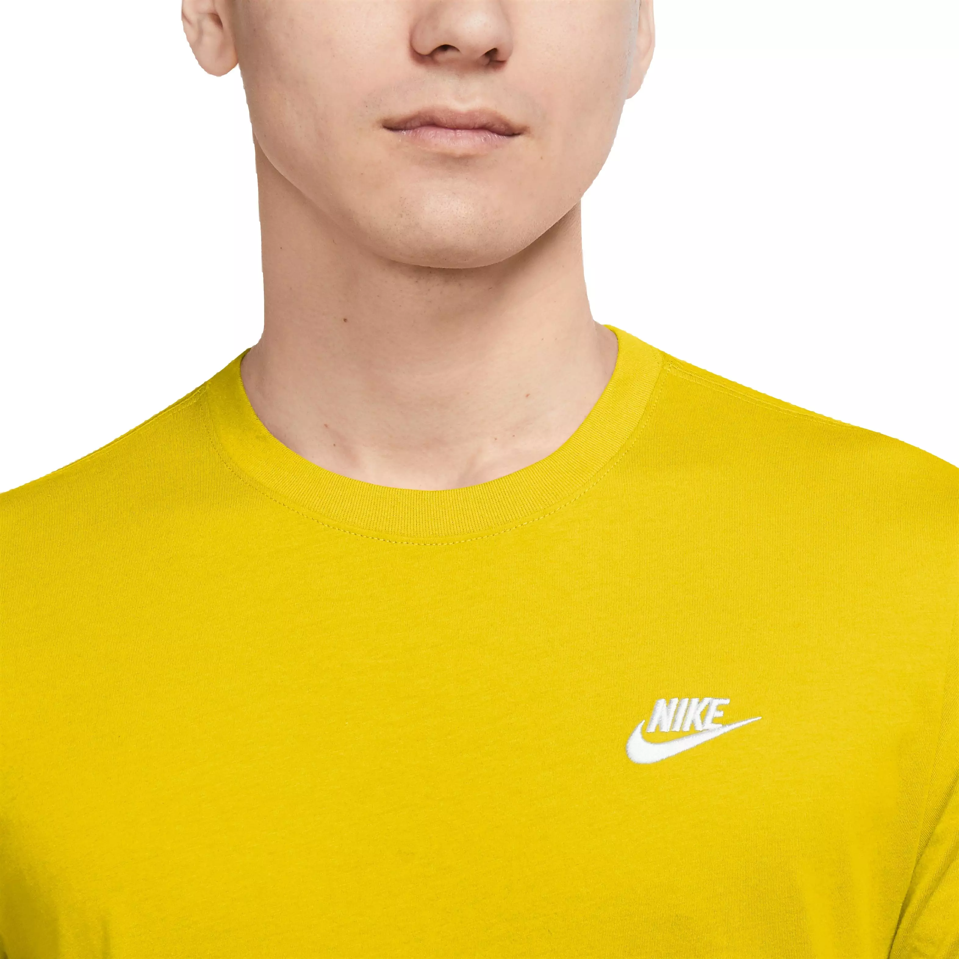 Nike Men's Sportswear Club Tee-Yellow - YELLOW