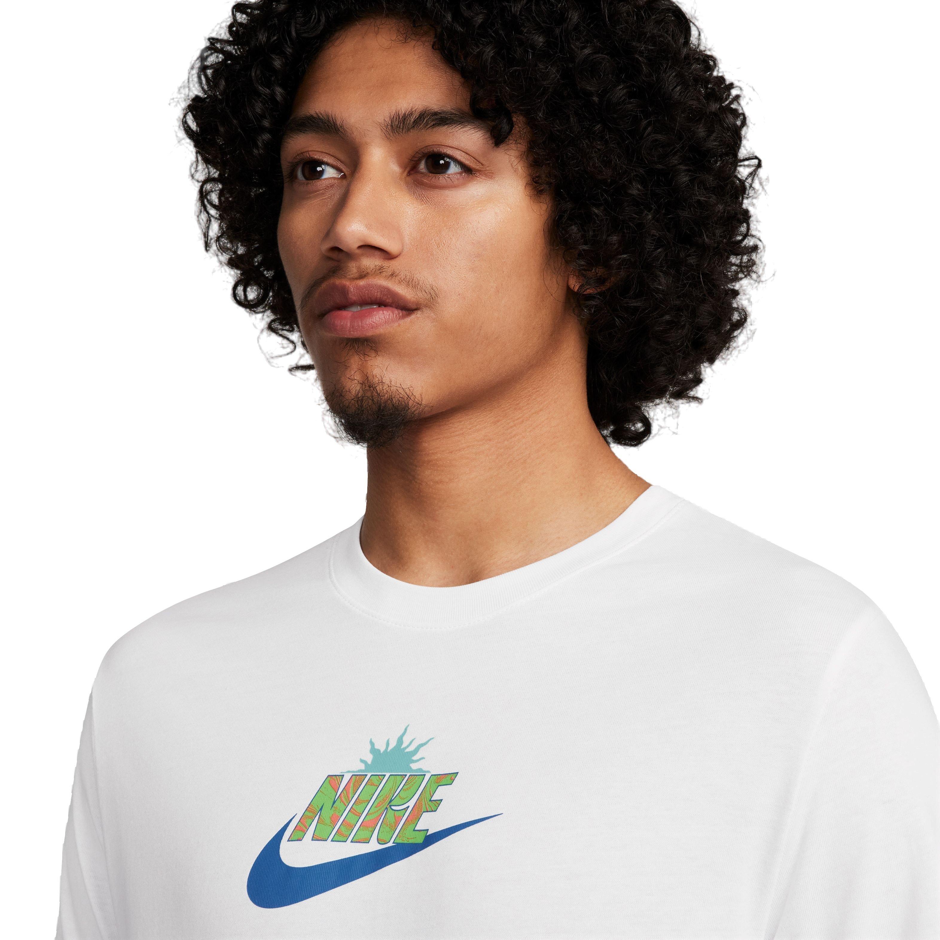 Nike Men's Sportswear Spring Break Tee - WHITE Thumbnail View 3