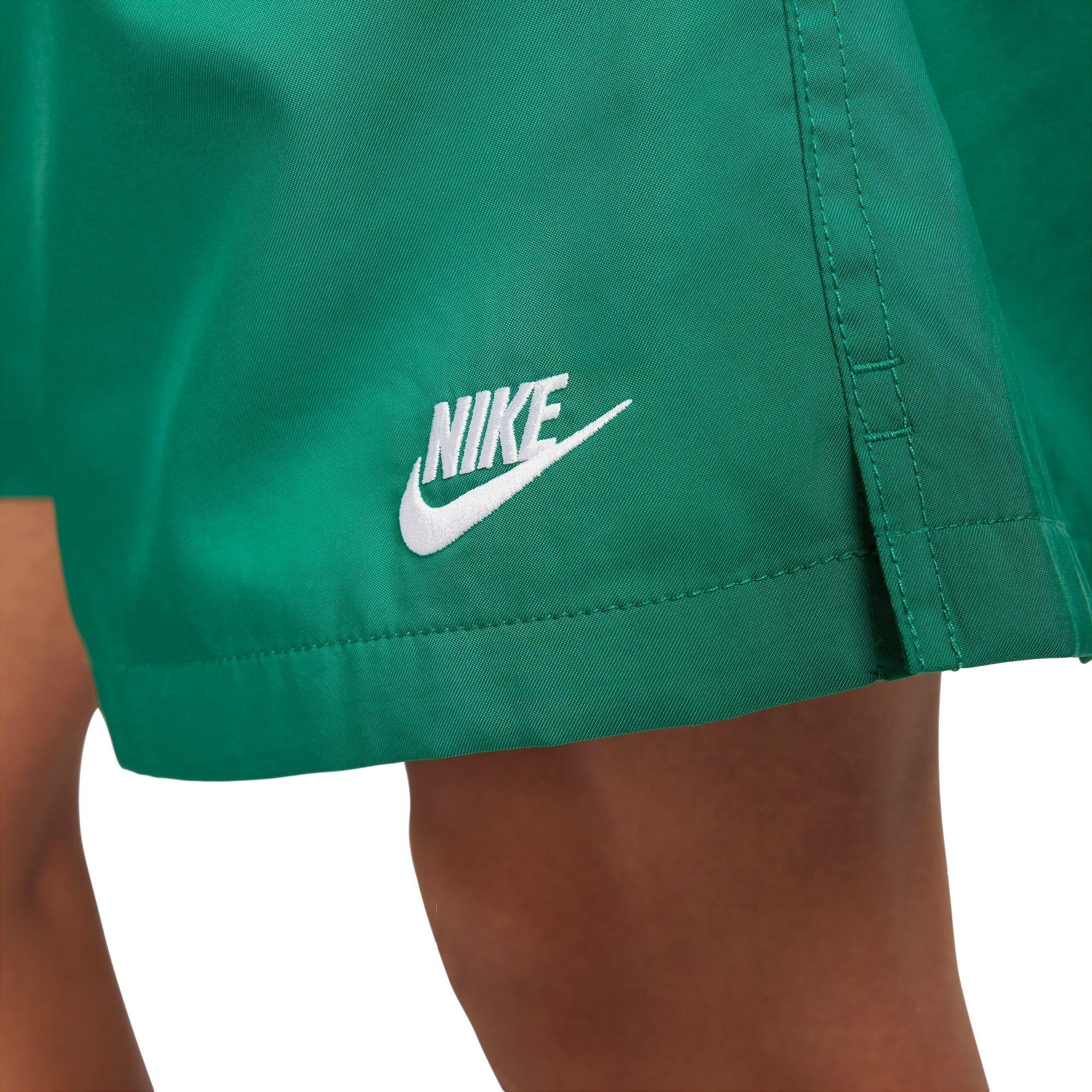 Nike Men's Club Flow Shorts - Malachite Green - GREEN Thumbnail View 4