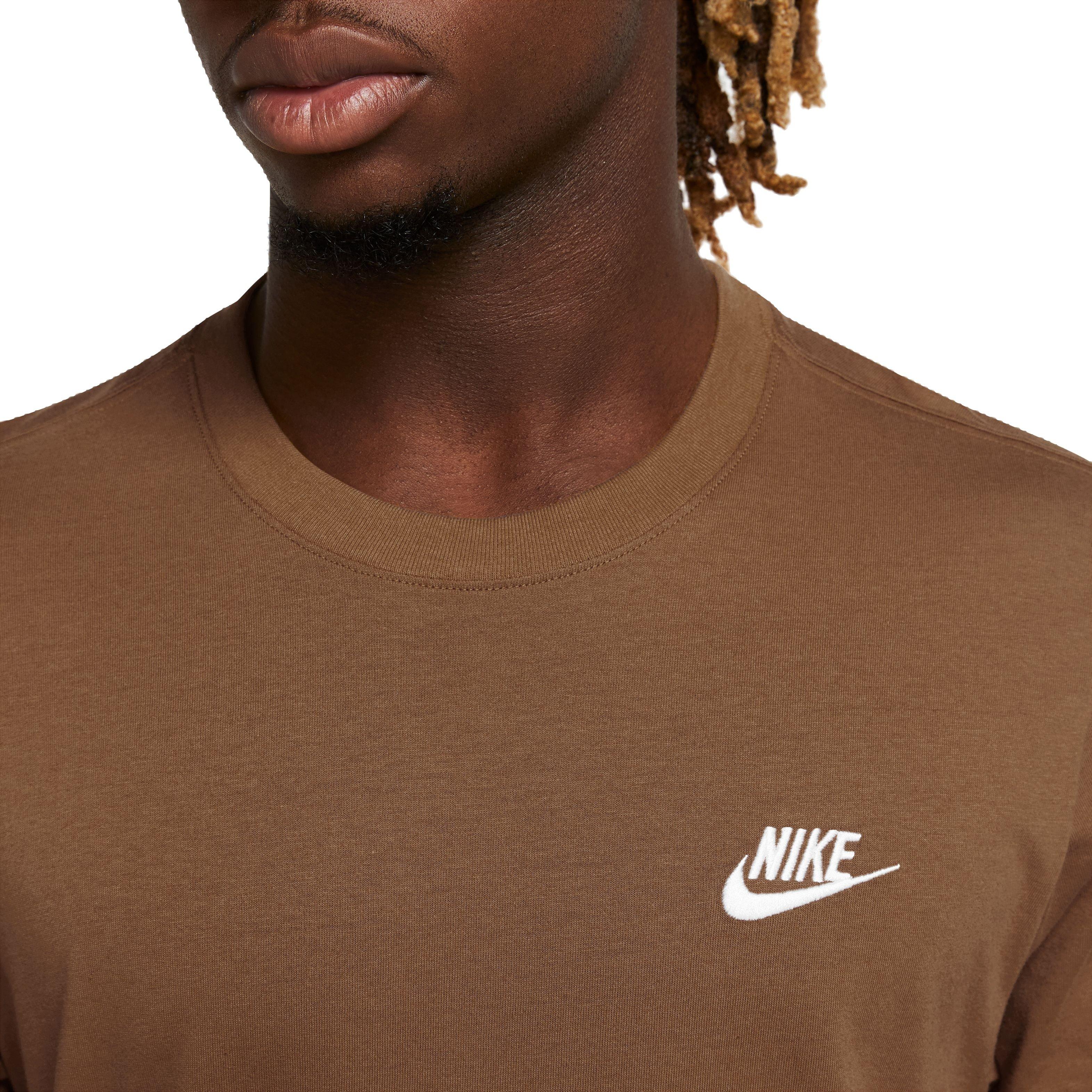 Nike Men's Sportswear Club Tee-Brown - BROWN Thumbnail View 3