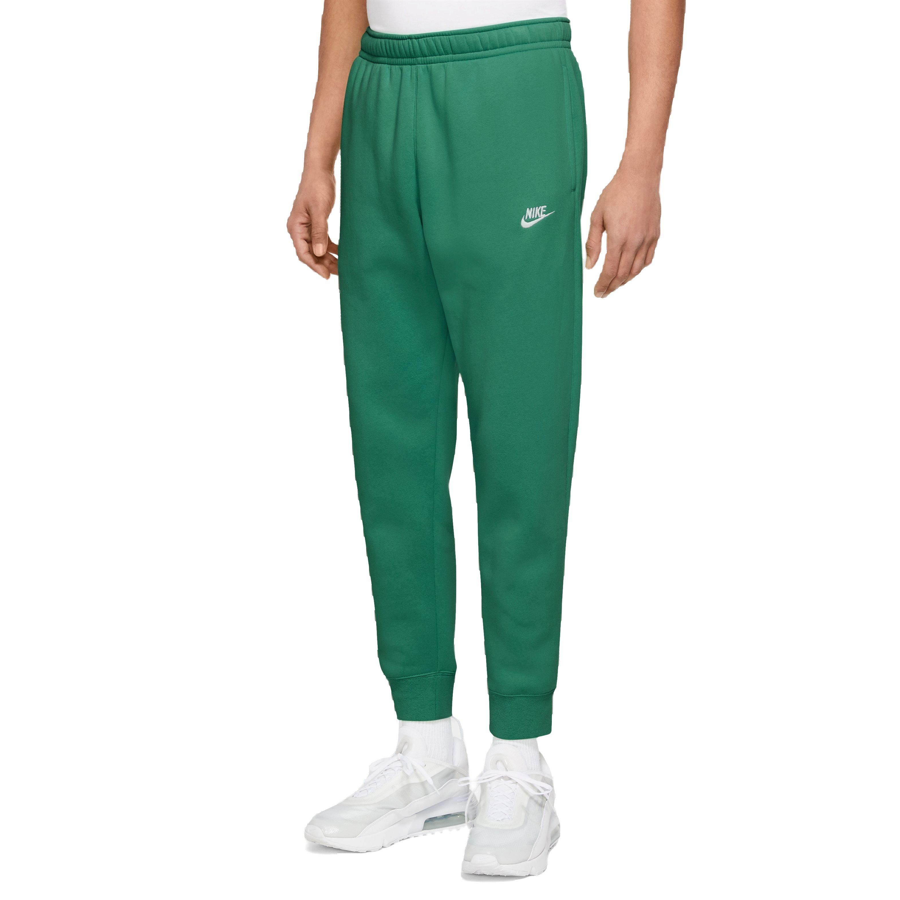 Nike club joggers green new arrivals