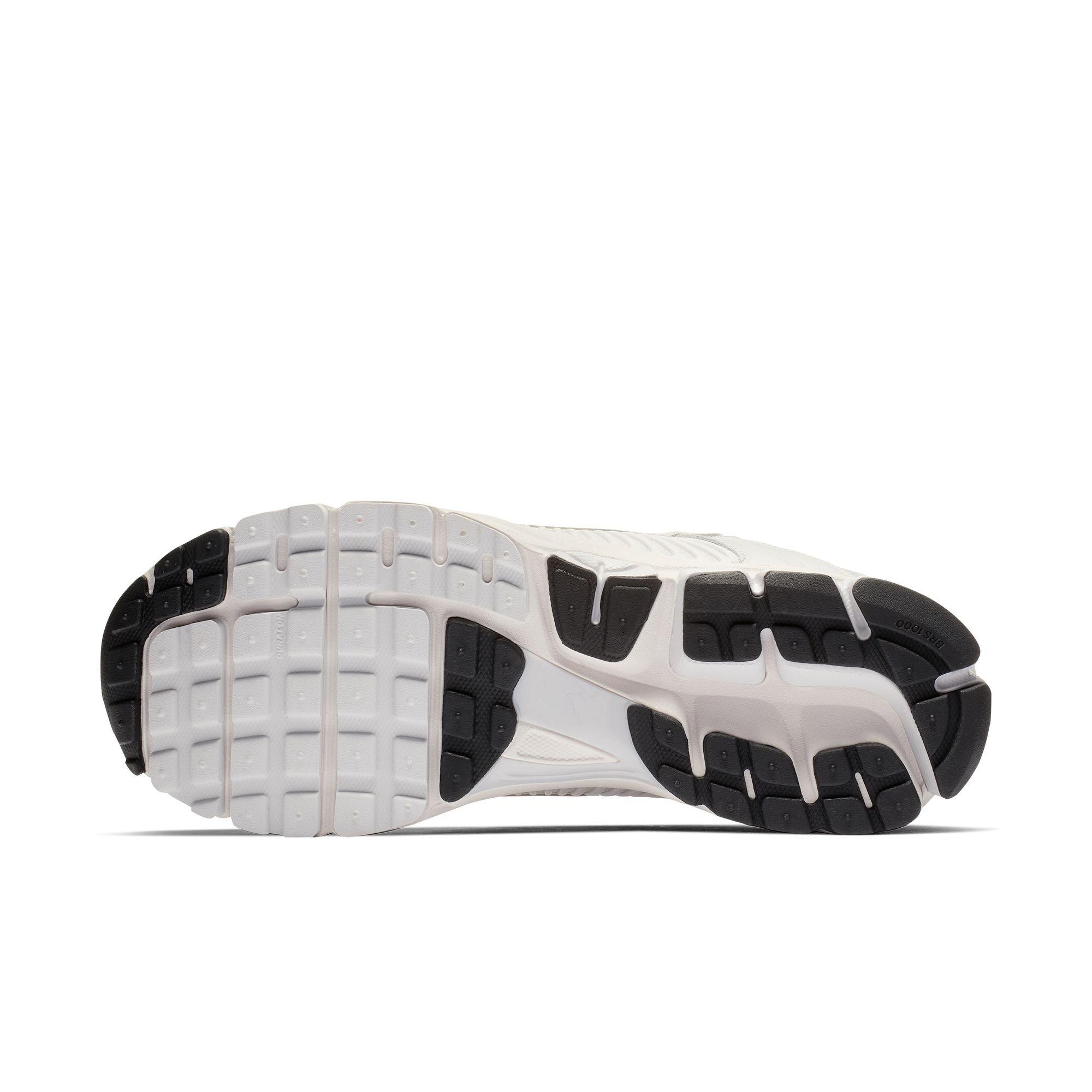 Nike Zoom Vomero 5 SP "Vast Grey/Black/Sail" Unisex Shoe - GREY/BLACK Thumbnail View 8