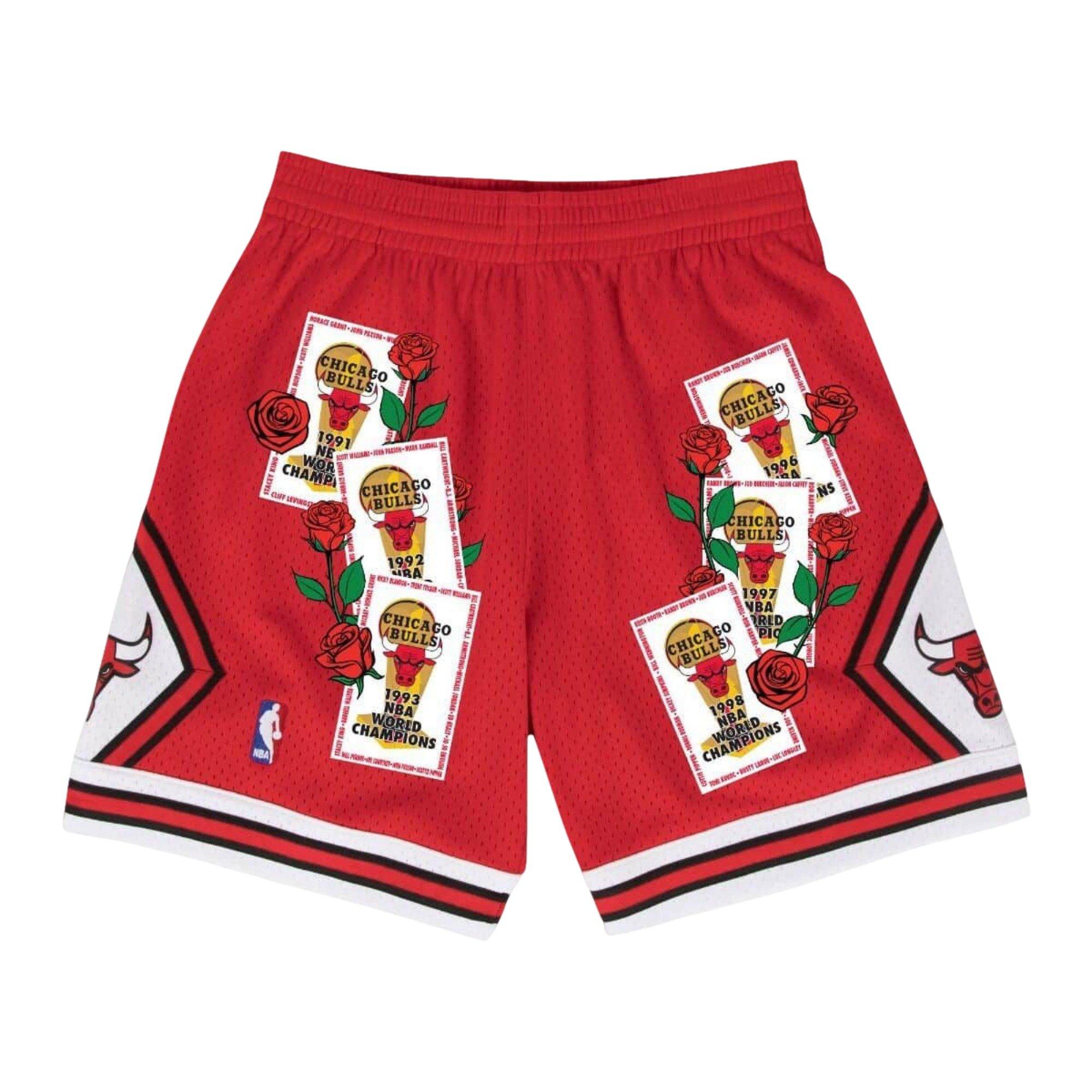 Mitchel & Ness Men's Chicago Bulls Roses Banners Shorts - RED Thumbnail View 1