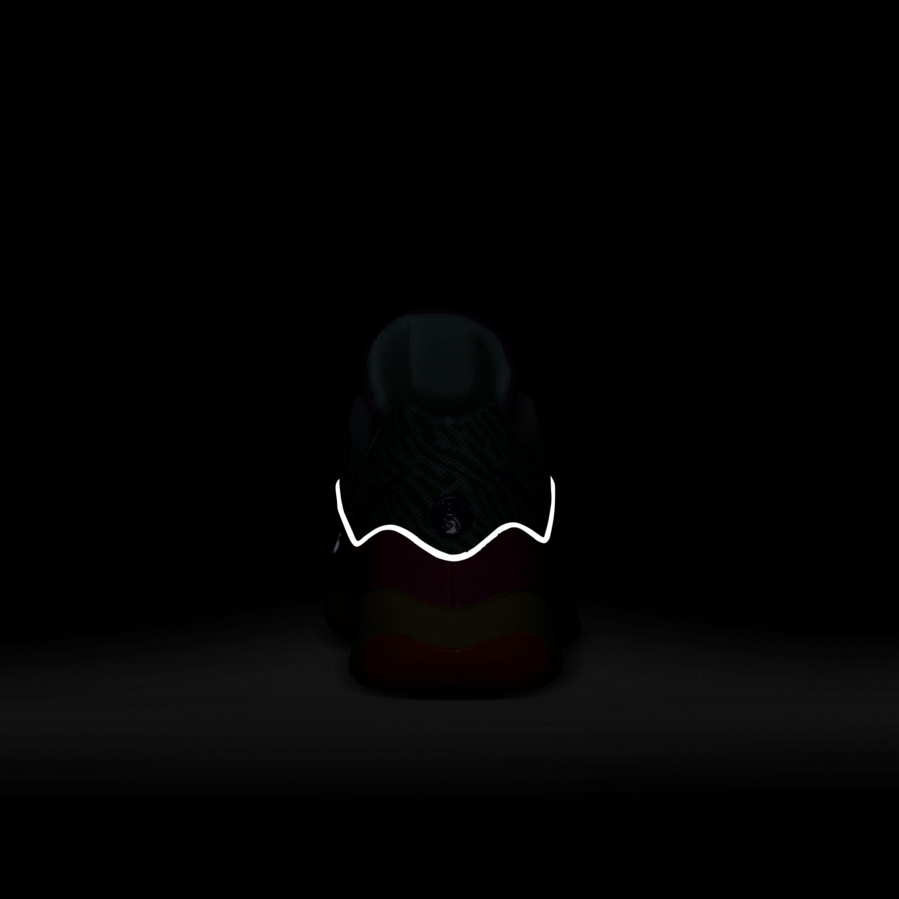 Nike KD16 "ASW" Men's Basketball Shoe - STADIUM GREEN/HYPER VIOLET/BARELY GREEN Thumbnail View 7