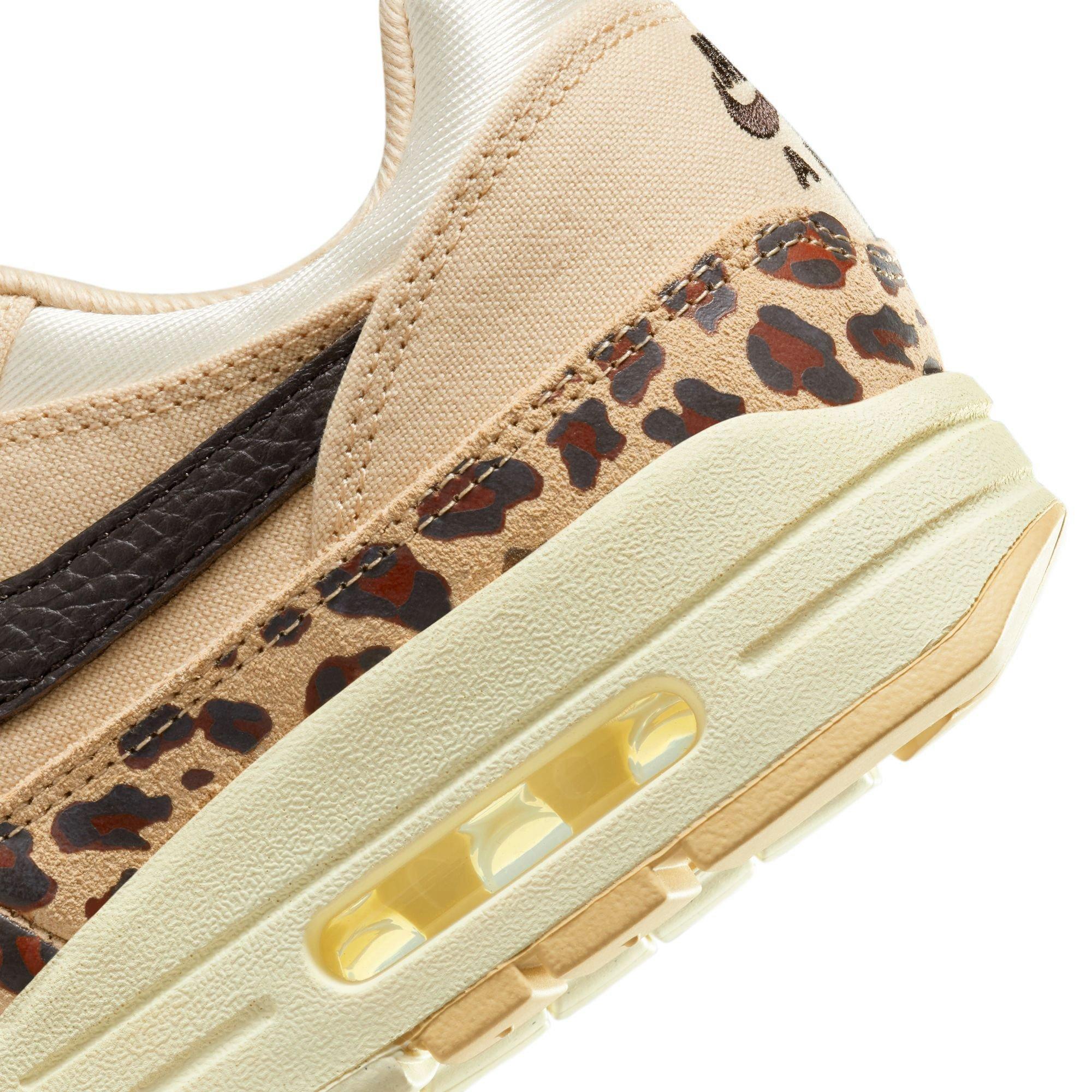 Nike Air Max 1 "Sesame/Velvet Brown/Coconut Milk" Women's Shoe - BROWN/KHAKI Thumbnail View 11