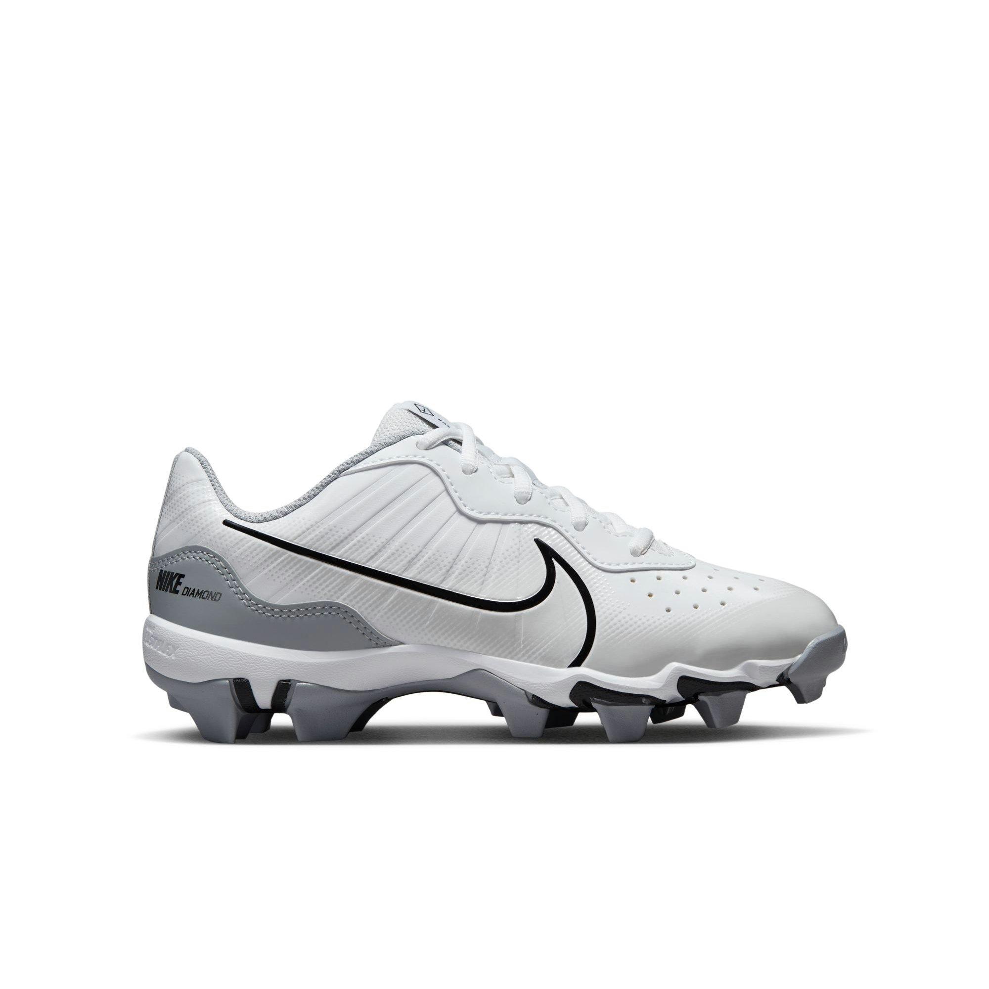silver huaraches grade school