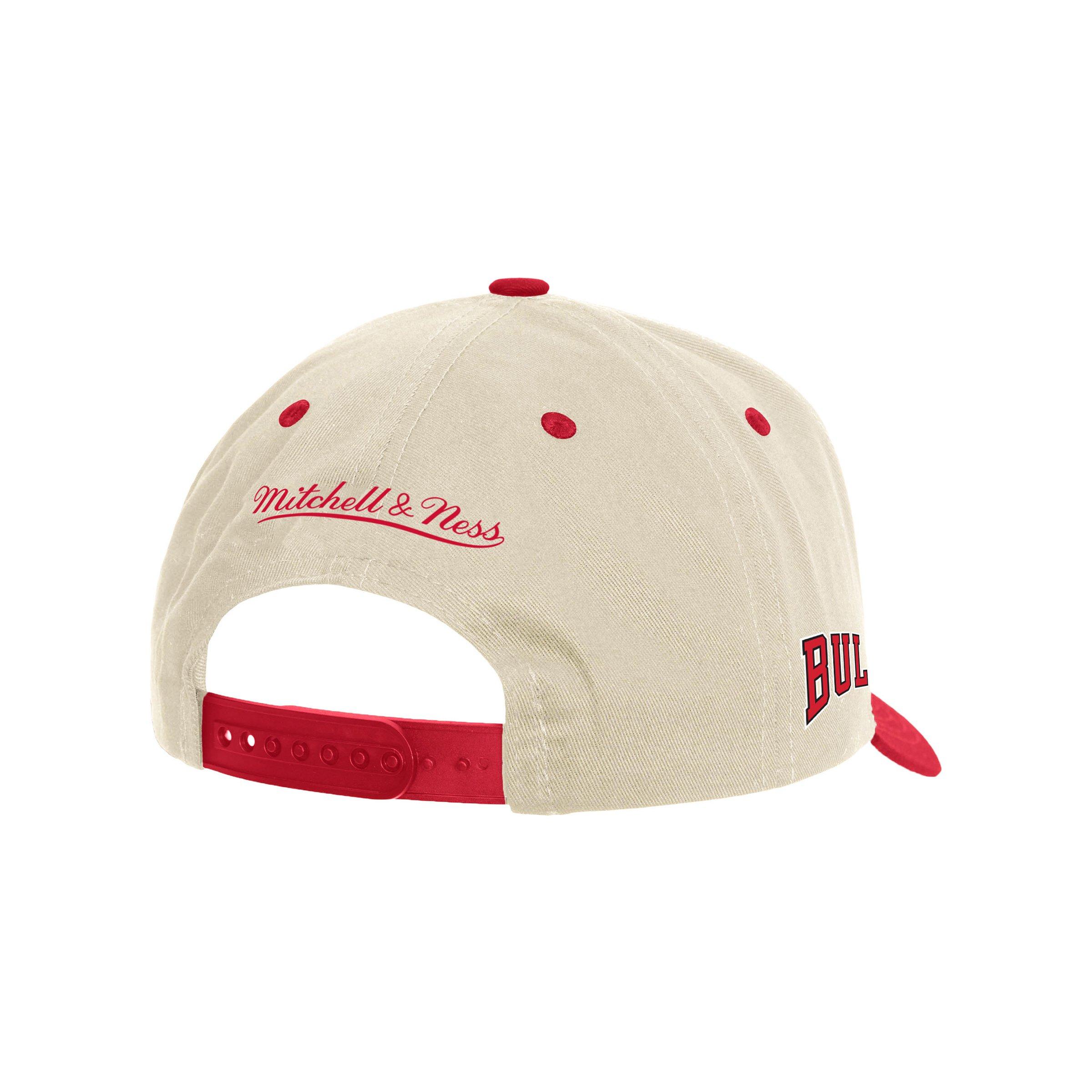 Mitchell & Ness Game On Pro Chicago Bulls Snapback Hat