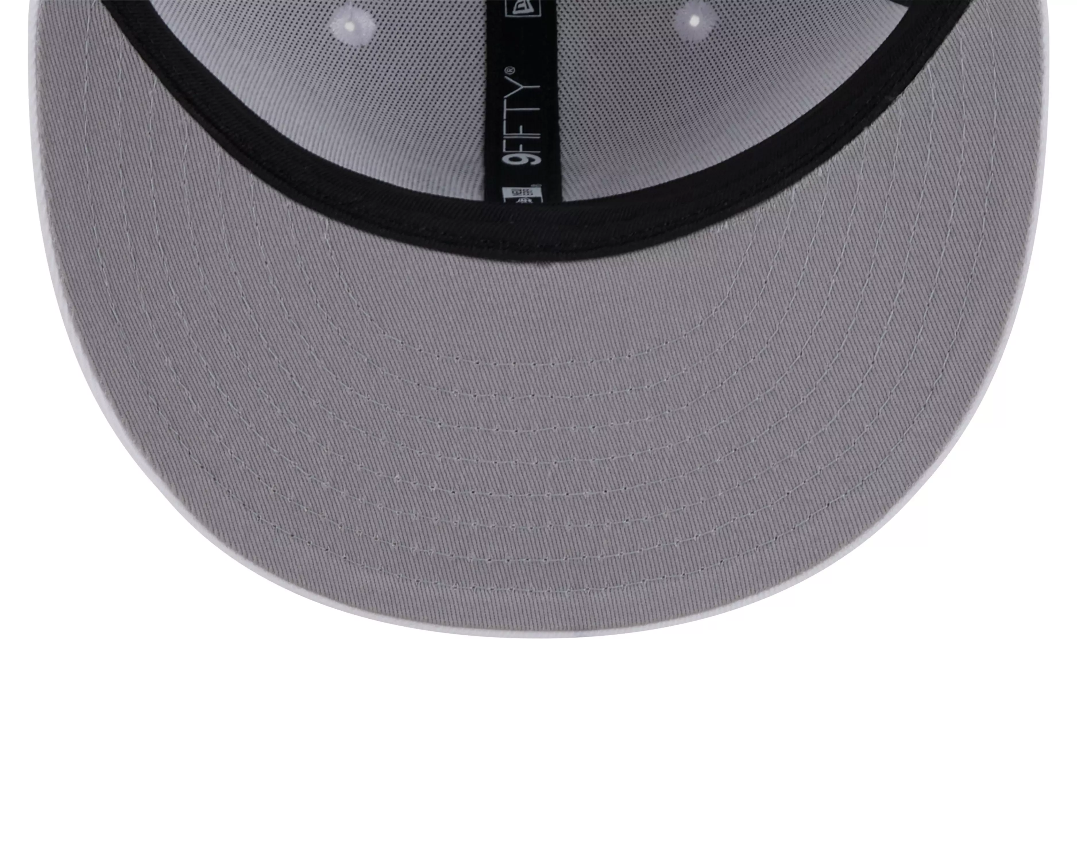 New Era New York Yankees 9FIFTY Evergreen Snapback-White - WHITE