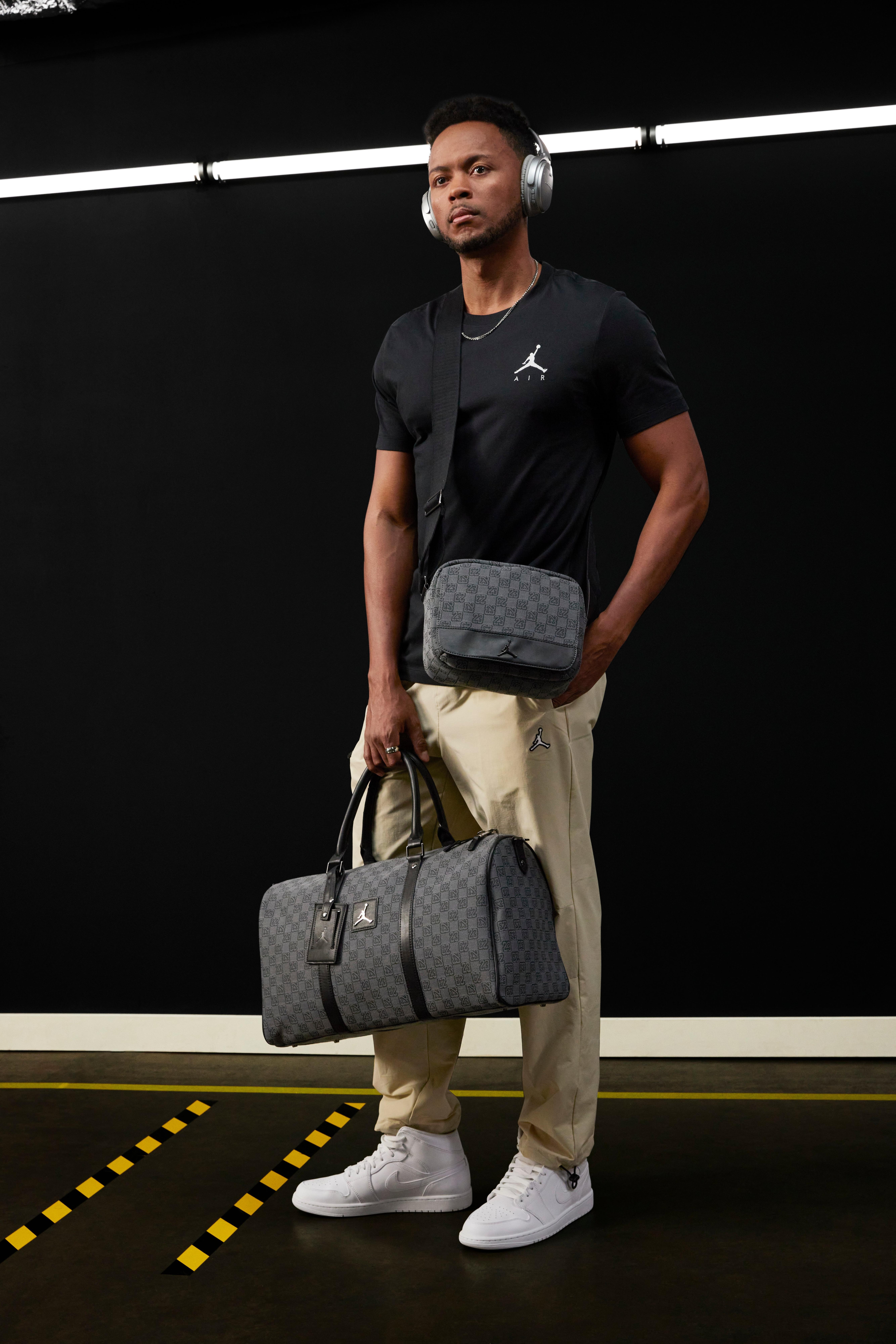 Jordan Monogram Duffle Bag Medium - Black/Grey - BLACK Thumbnail View 12