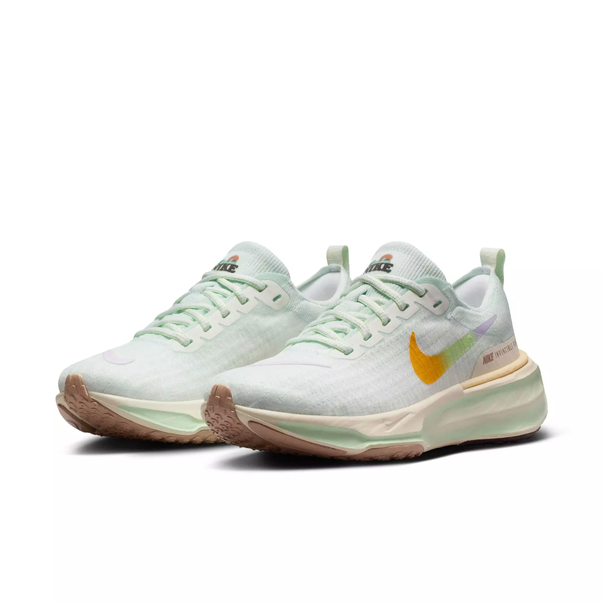 Nike Zoom Invincible 3 "Barely Green/Multi-Color/Sail" Women's Road Running Shoe - CREAM