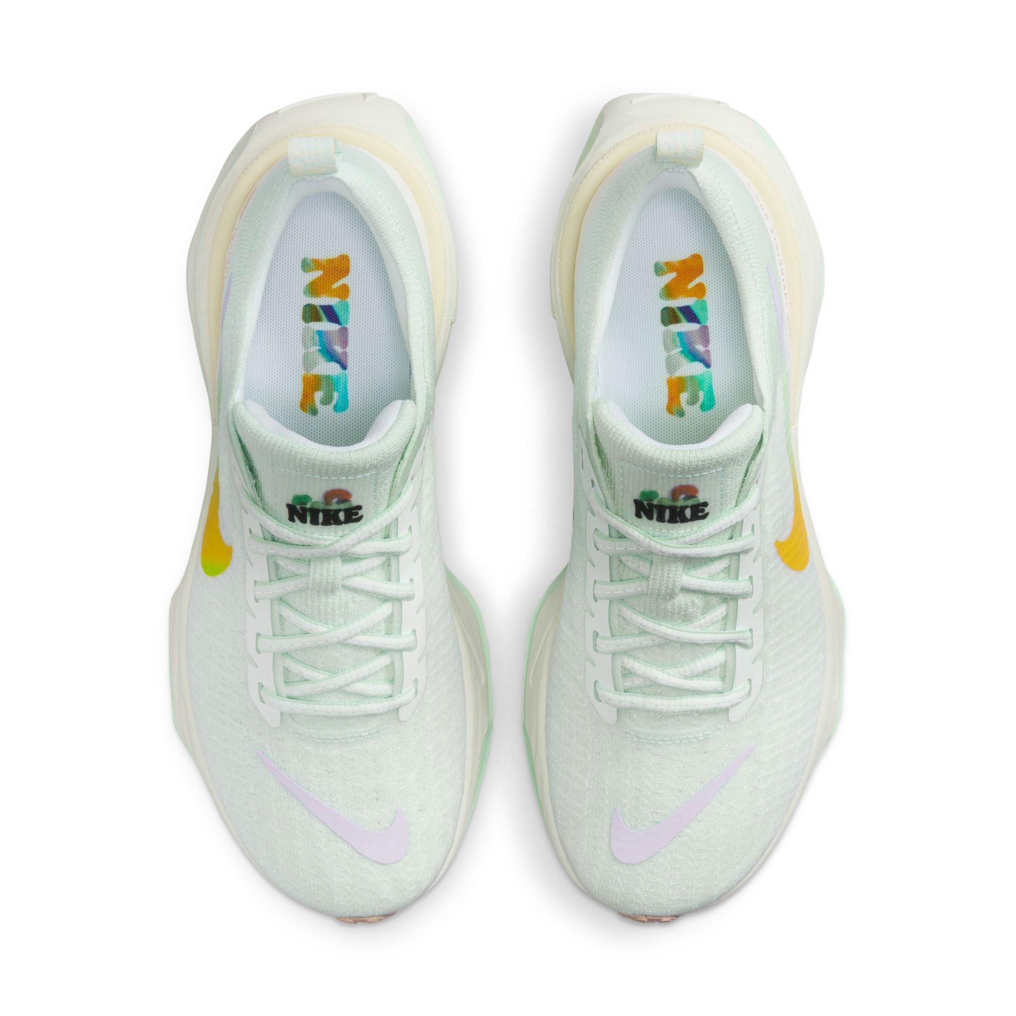 Nike Zoom Invincible 3 "Barely Green/Multi-Color/Sail" Women's Road Running Shoe - CREAM Thumbnail View 7