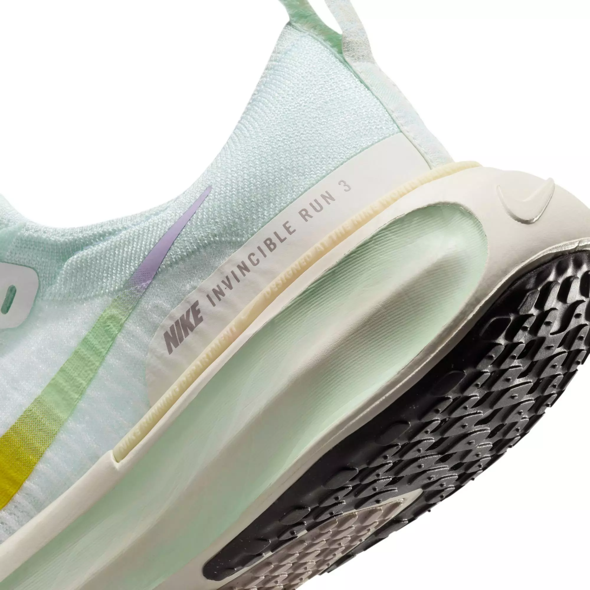 Nike Zoom Invincible 3 "Barely Green/Multi-Color/Sail" Women's Road Running Shoe - CREAM