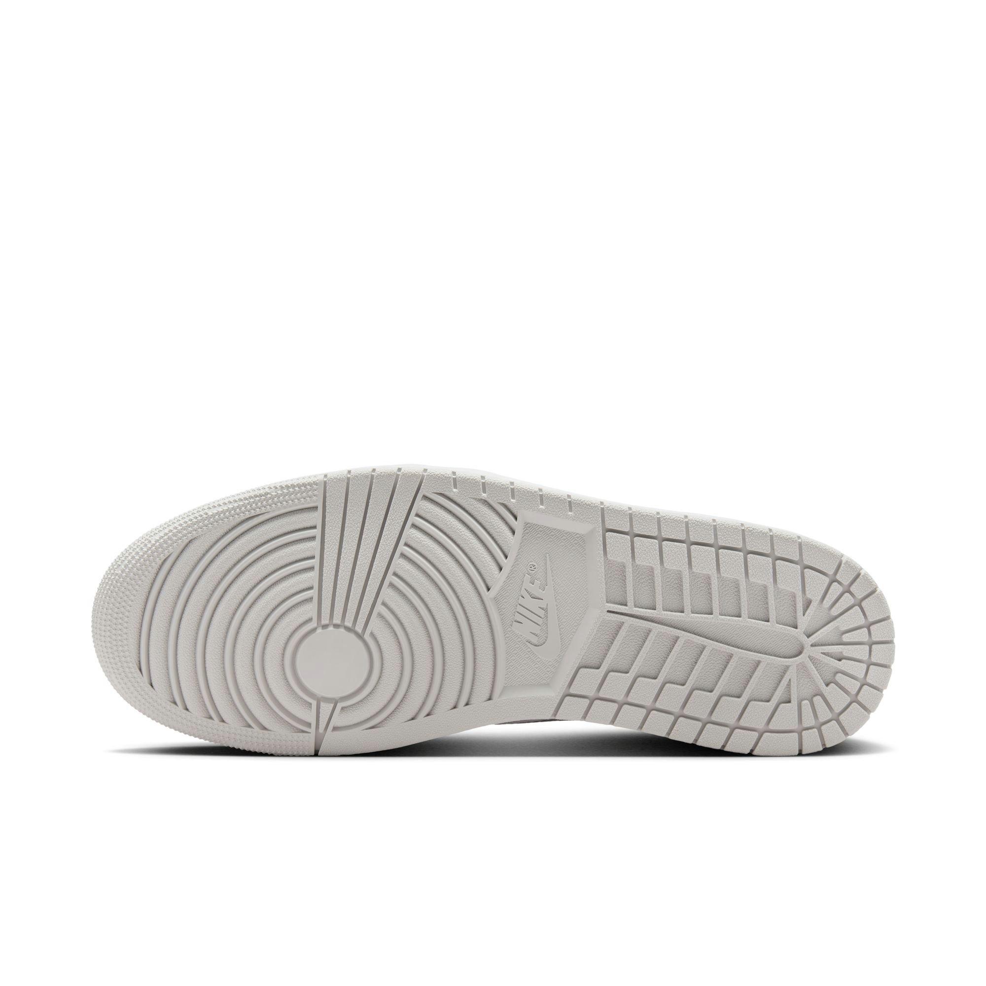 Jordan 1 Retro Low OG "Metallic Silver" Men's Shoe - NEUTRAL GREY/METALLIC SILVER/WHITE Thumbnail View 12