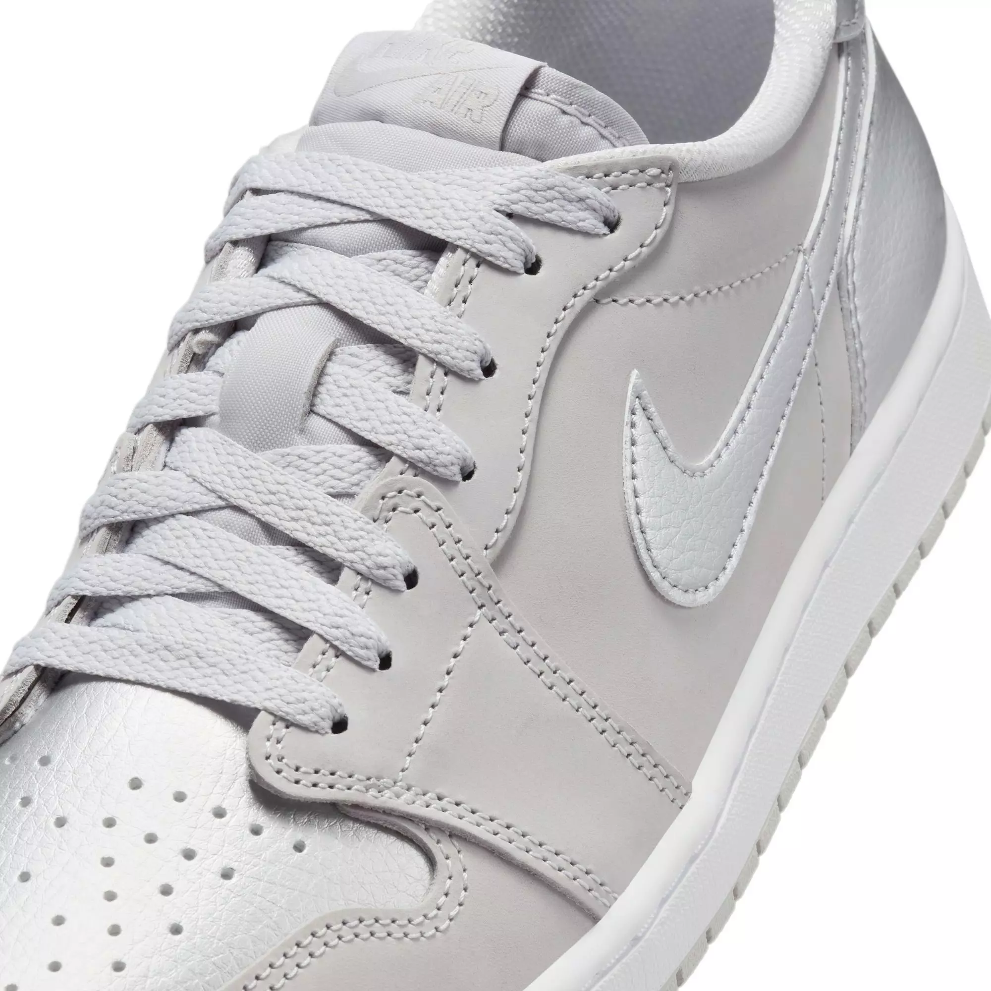 Jordan 1 Retro Low OG "Metallic Silver" Men's Shoe - NEUTRAL GREY/METALLIC SILVER/WHITE
