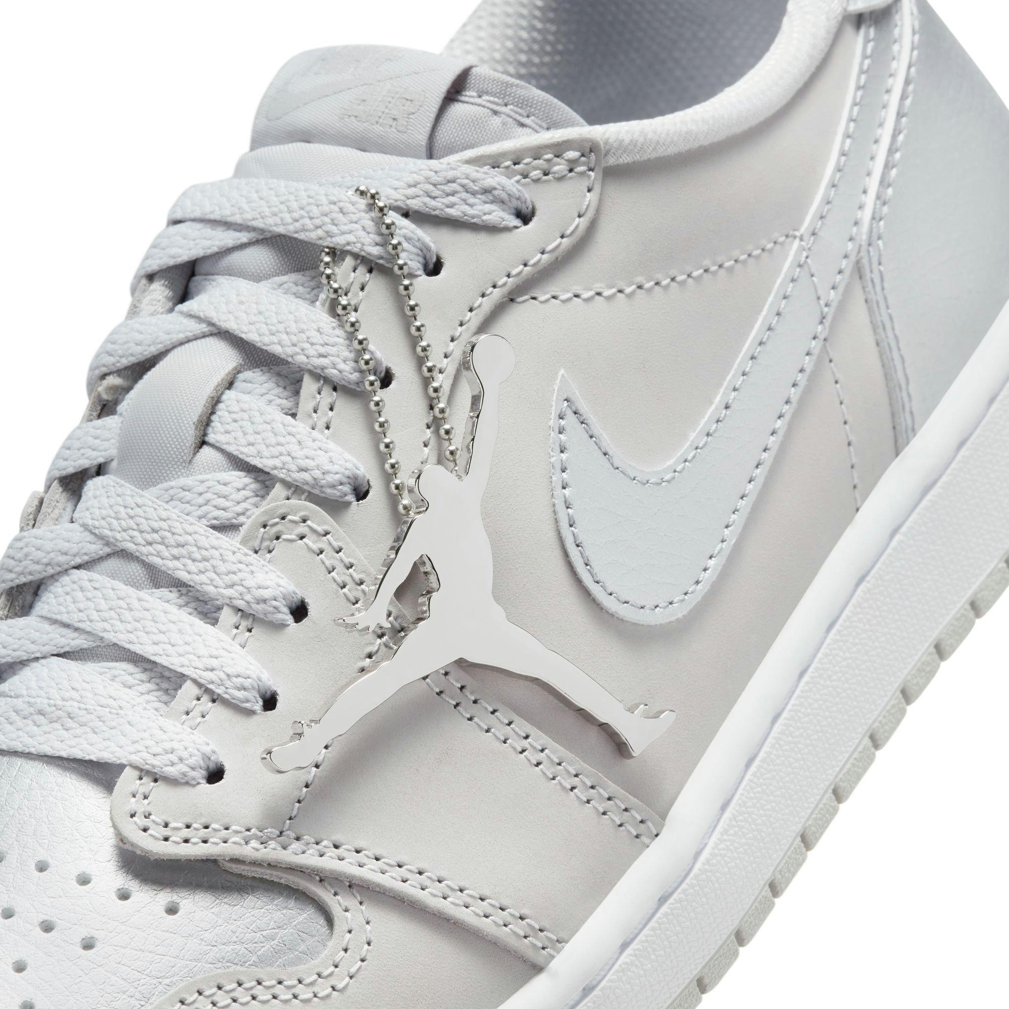 Jordan 1 Retro Low OG "Metallic Silver" Men's Shoe - NEUTRAL GREY/METALLIC SILVER/WHITE Thumbnail View 6