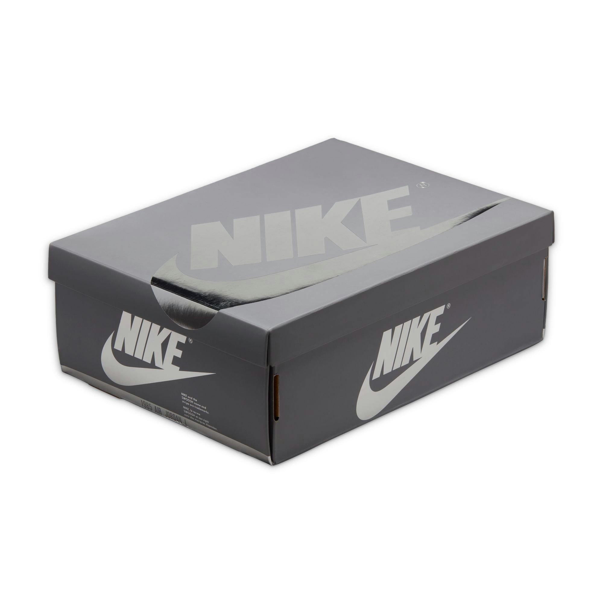 Jordan 1 Retro Low OG "Metallic Silver" Men's Shoe - NEUTRAL GREY/METALLIC SILVER/WHITE Thumbnail View 7