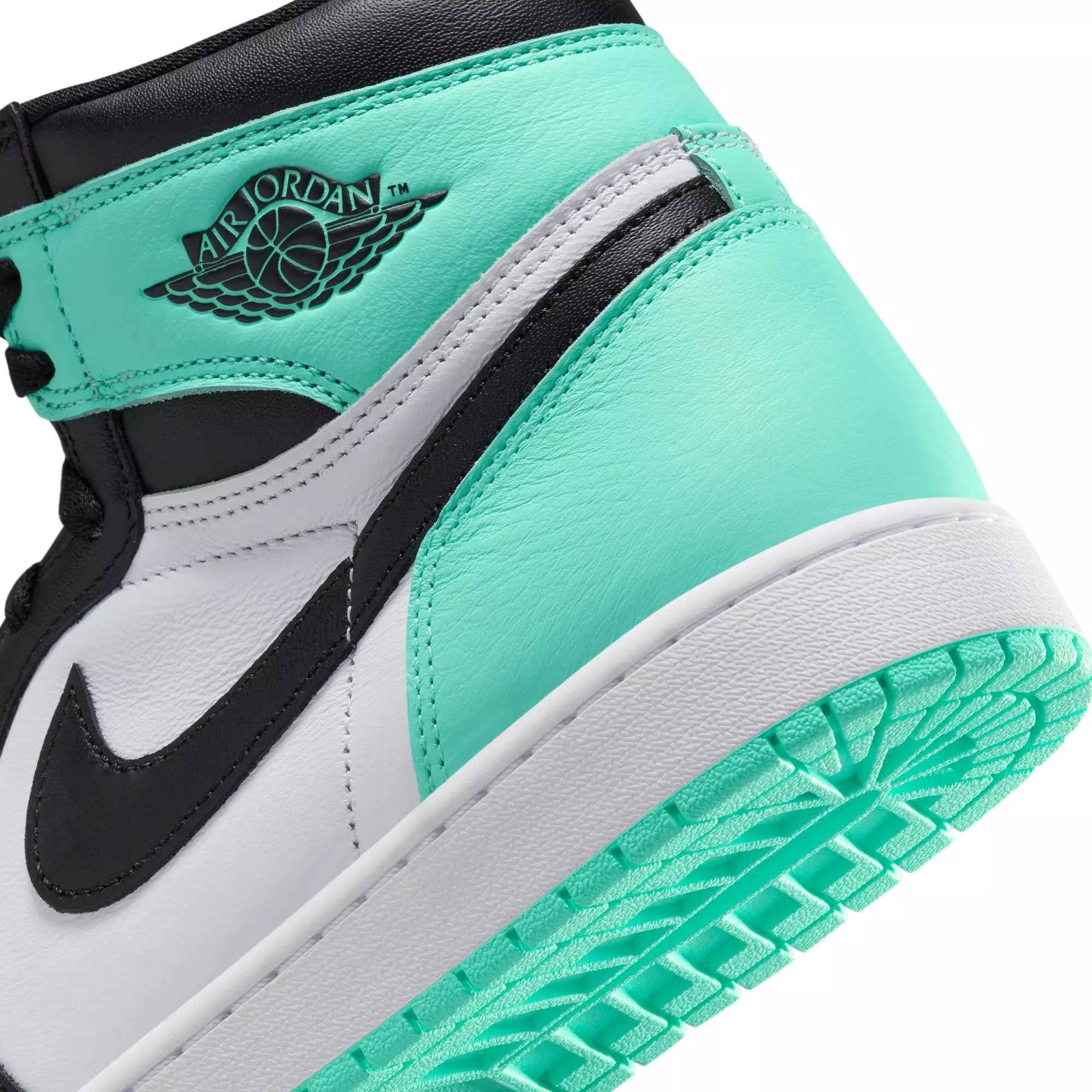 Jordan 1 Retro High OG "Green Glow" Men's Shoe - WHITE/BLACK/GREEN GLOW