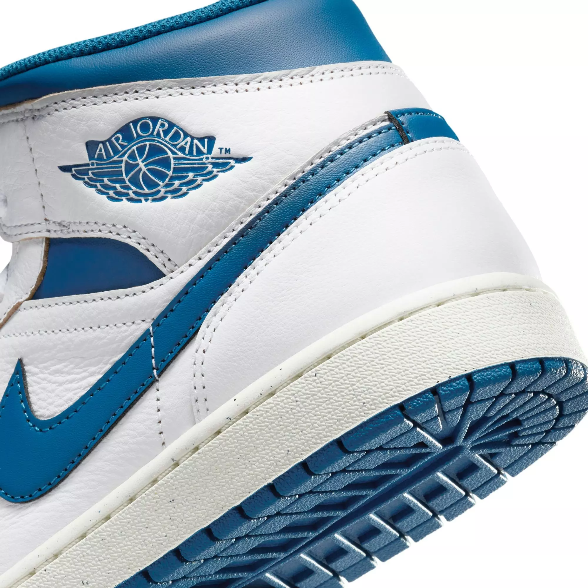 Jordan 1 Mid SE "White/Industrial Blue/Sail" Men's Shoe - WHITE/BLUE