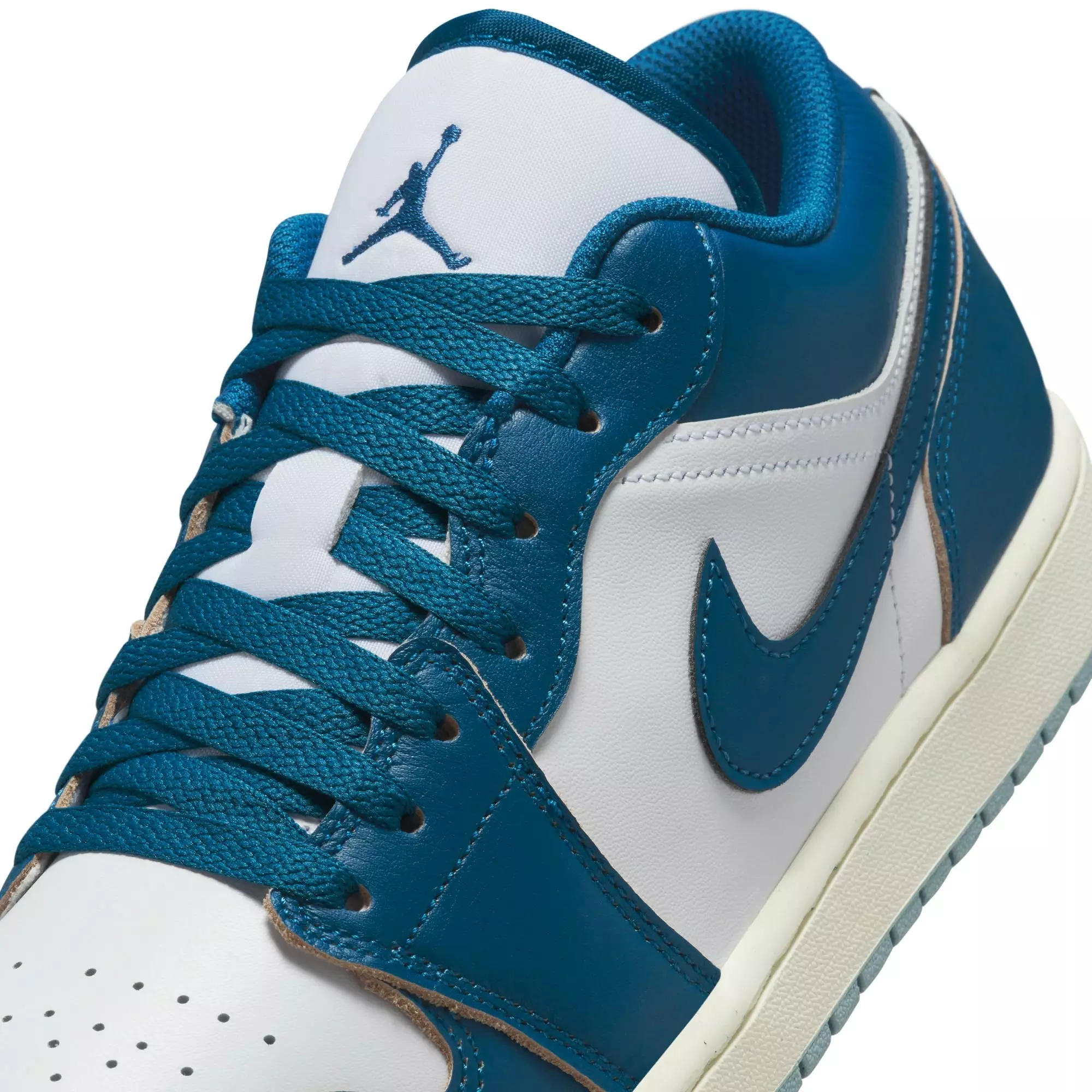 Jordan 1 Low SE "White/Industrial Blue/Blue Grey/Sail" Men's Shoe - WHITE/BLUE