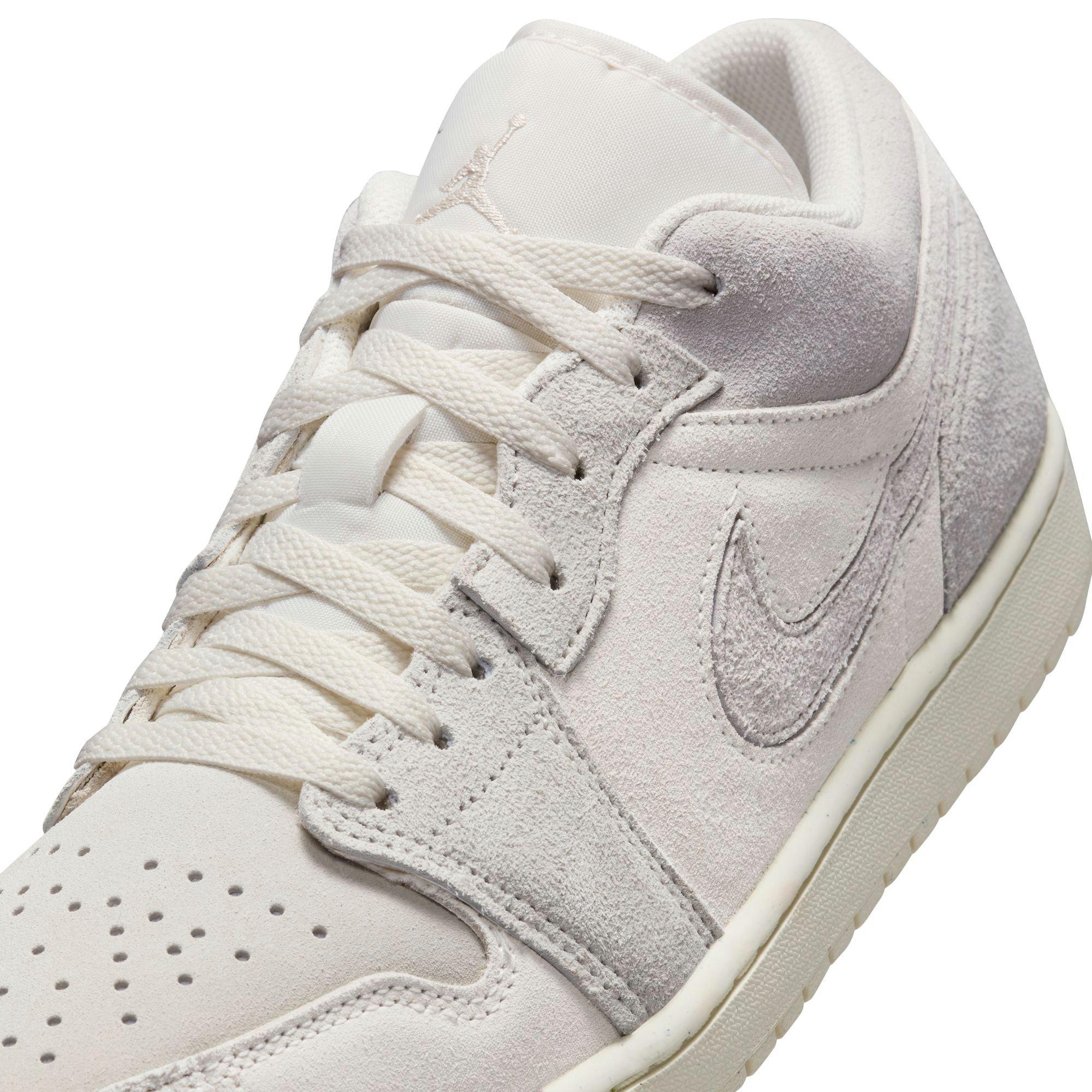 Jordan 1 Low SE Craft "Pale Ivory/Sail/Legend Lt Brown" Men's Shoe - IVORY Thumbnail View 9