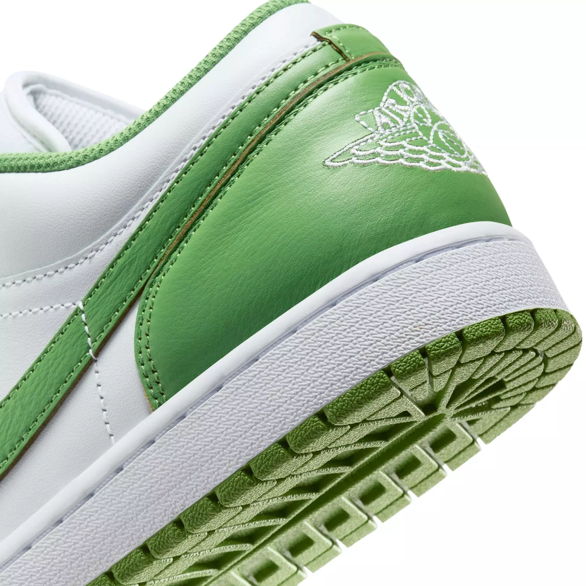Jordan 1 Low SE "White/Chlorophyll/Lightening" Men's Shoe - WHITE/GREEN