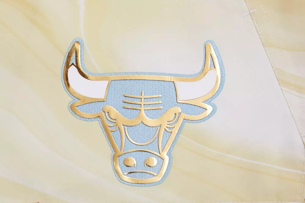 Pro Standard Women's Chicago Bulls Woven Shorts - Liquid Gold - GOLD