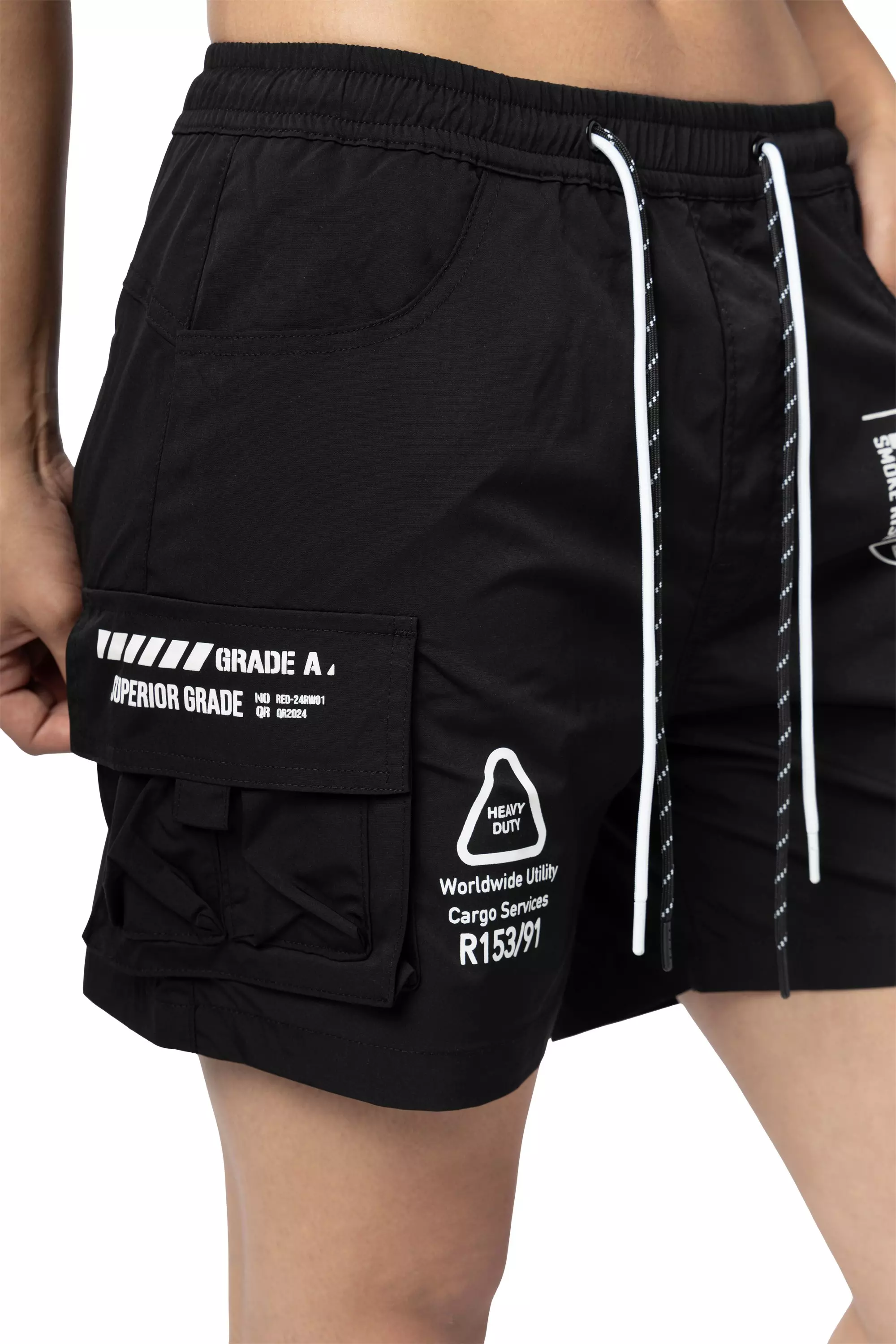 Smoke Rise Women's Woven Cargo Shorts - Black - BLACK