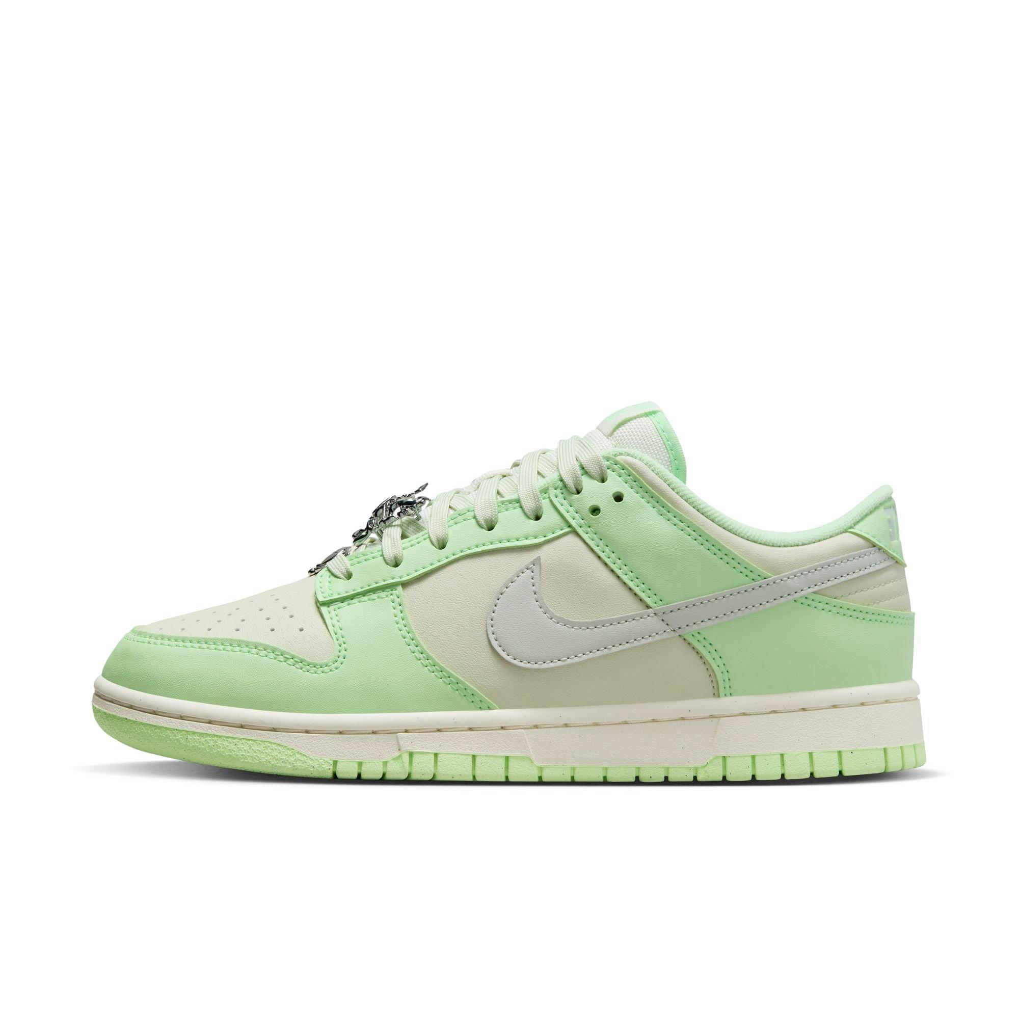 Nike Dunk Low Next Nature SE "Sea Glass" Women's Shoe - SEA GLASS/LIGHT SILVER/VAPOR GREEN Thumbnail View 9