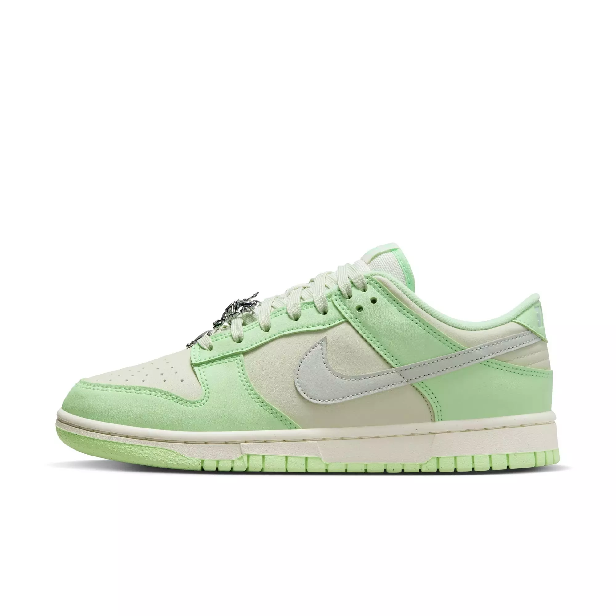 Nike Dunk Low Next Nature SE "Sea Glass" Women's Shoe - SEA GLASS/LIGHT SILVER/VAPOR GREEN