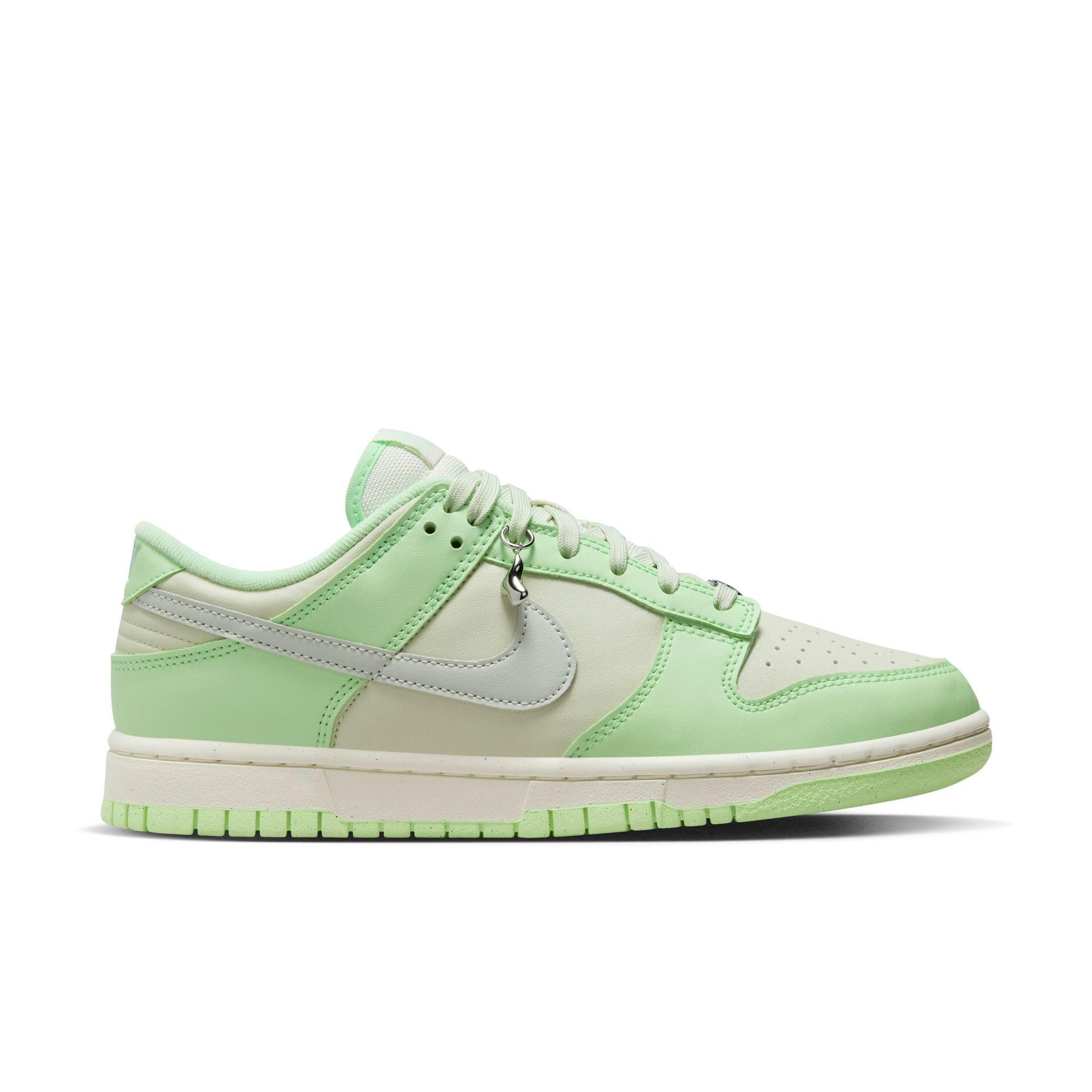 Nike Dunk Low Next Nature SE "Sea Glass" Women's Shoe - SEA GLASS/LIGHT SILVER/VAPOR GREEN Thumbnail View 1