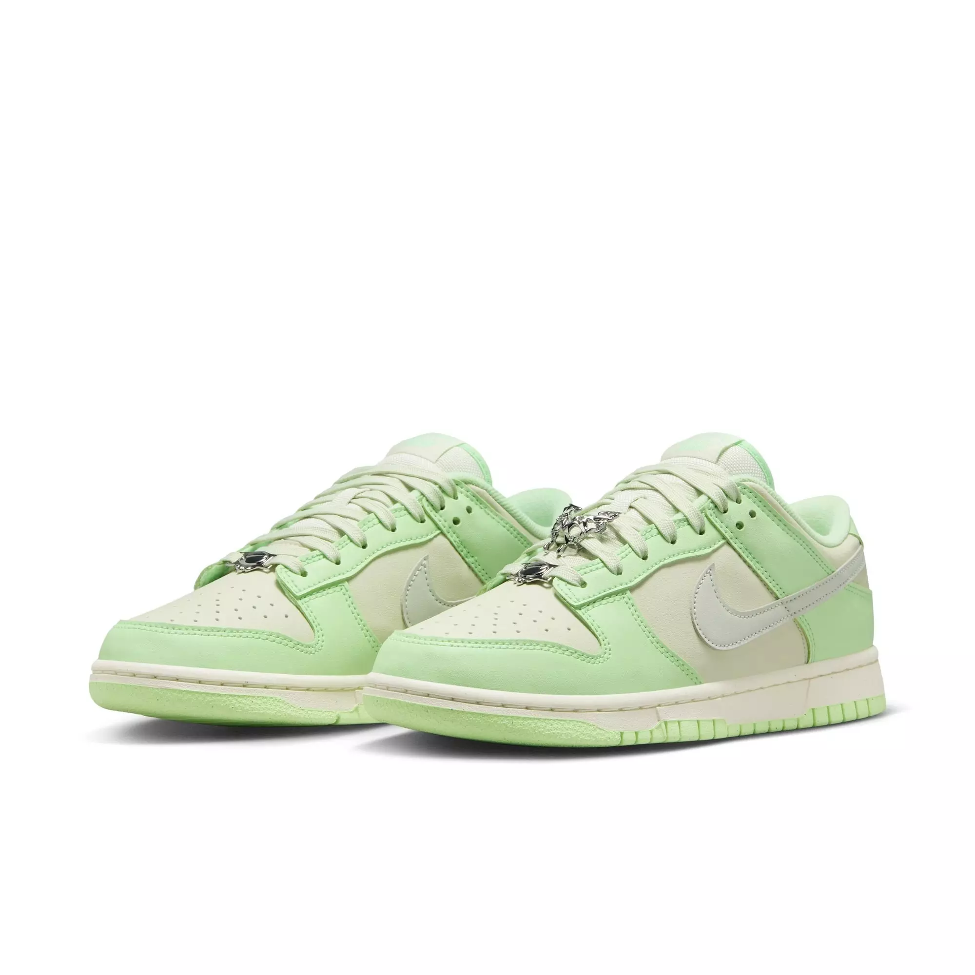 Nike Dunk Low Next Nature SE "Sea Glass" Women's Shoe - SEA GLASS/LIGHT SILVER/VAPOR GREEN