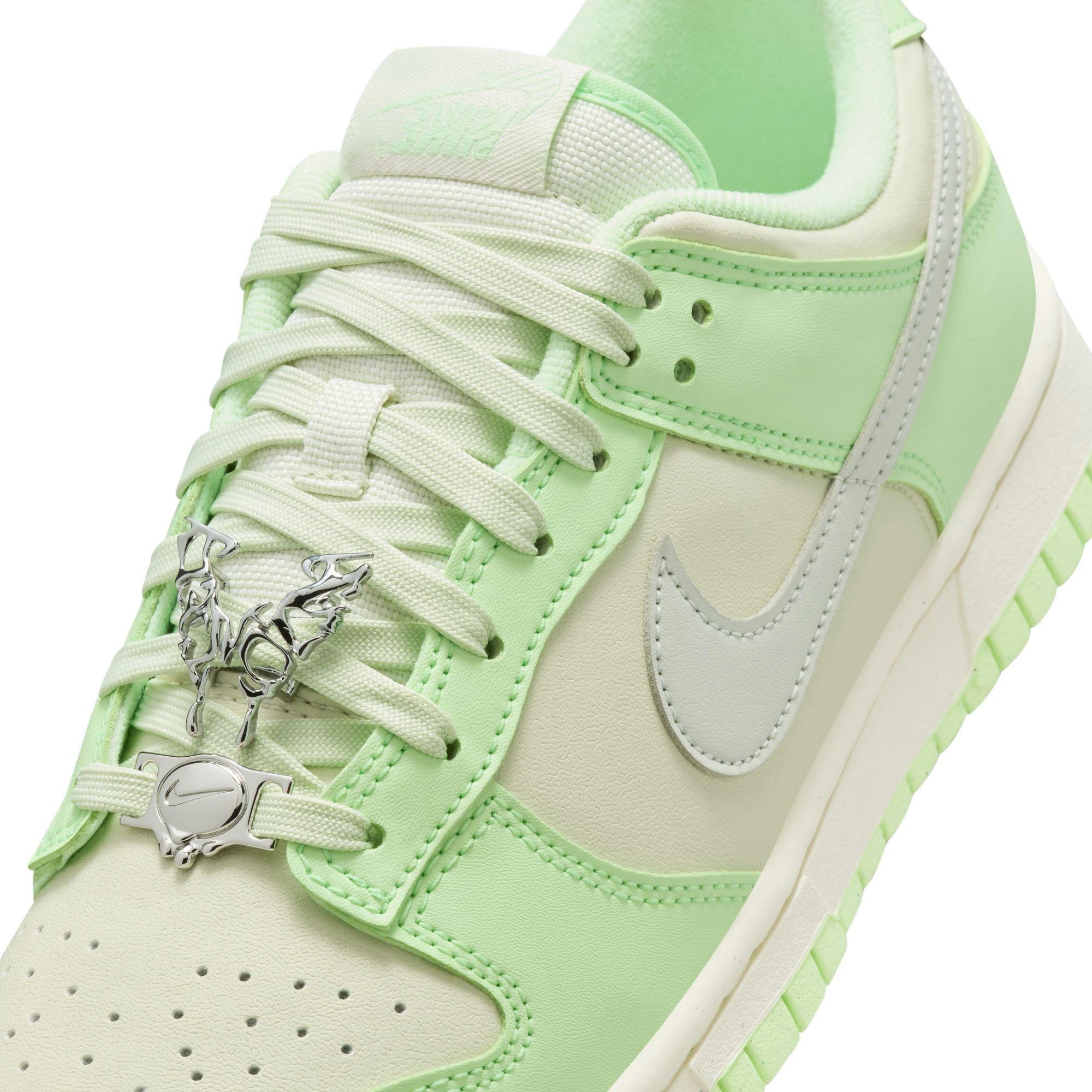 Nike Dunk Low Next Nature SE "Sea Glass" Women's Shoe - SEA GLASS/LIGHT SILVER/VAPOR GREEN Thumbnail View 4