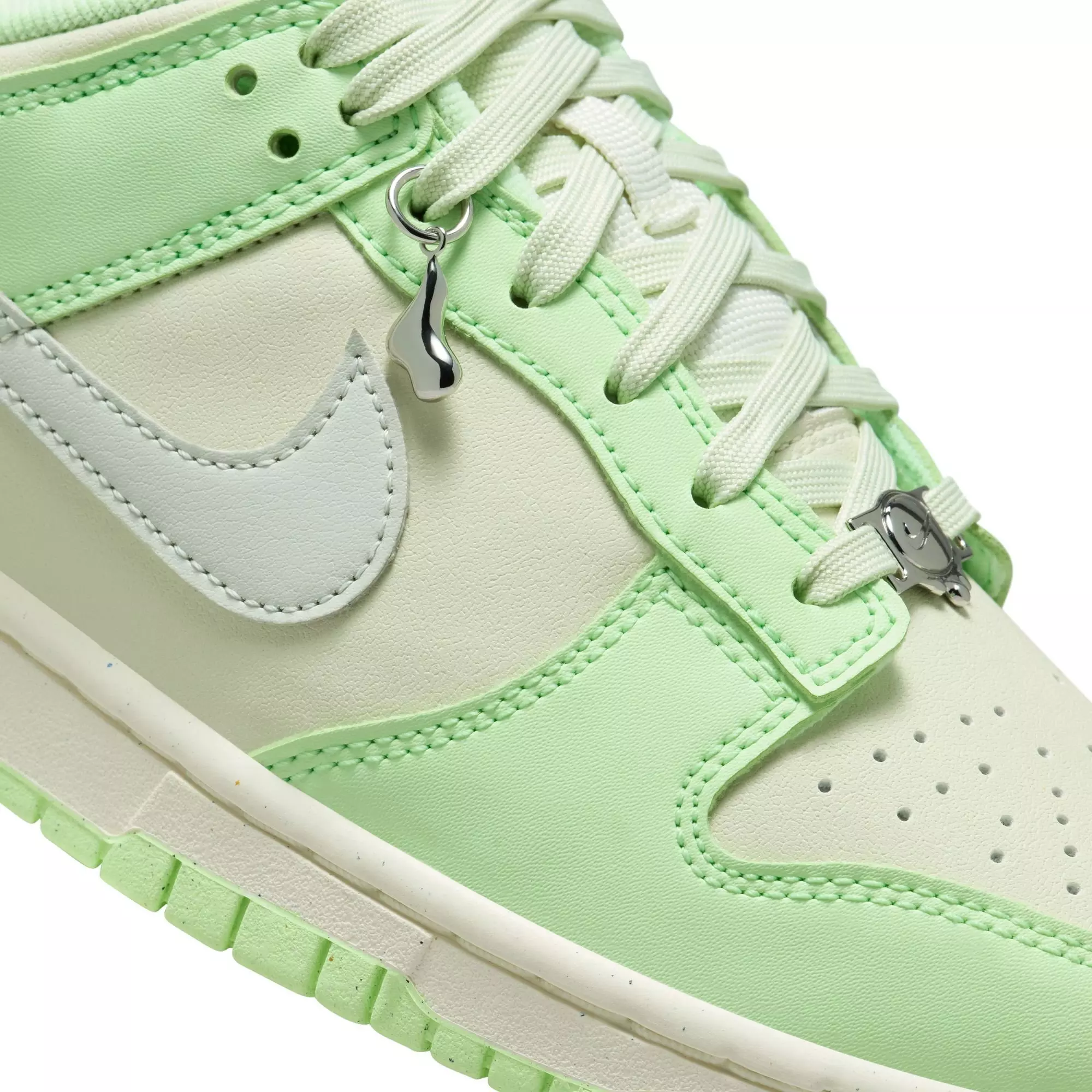 Nike Dunk Low Next Nature SE "Sea Glass" Women's Shoe - SEA GLASS/LIGHT SILVER/VAPOR GREEN