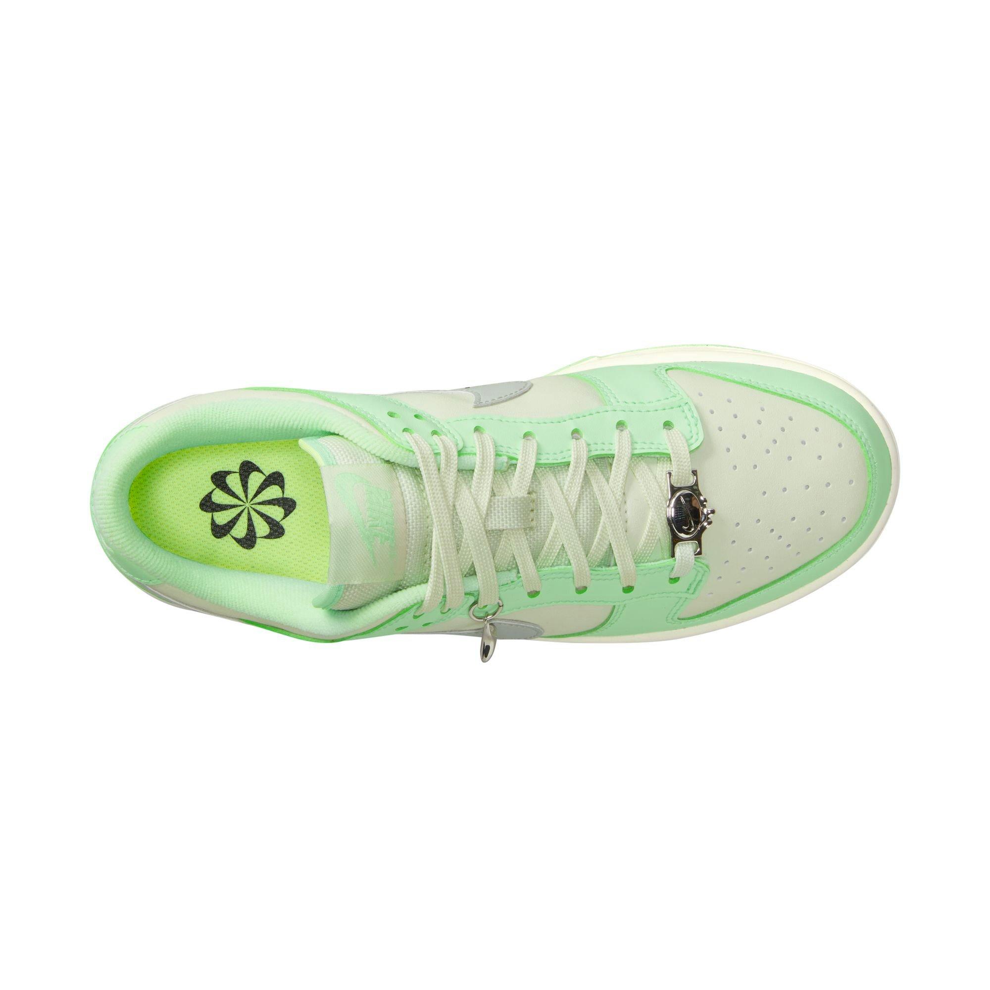 Nike Dunk Low Next Nature SE "Sea Glass" Women's Shoe - SEA GLASS/LIGHT SILVER/VAPOR GREEN Thumbnail View 11