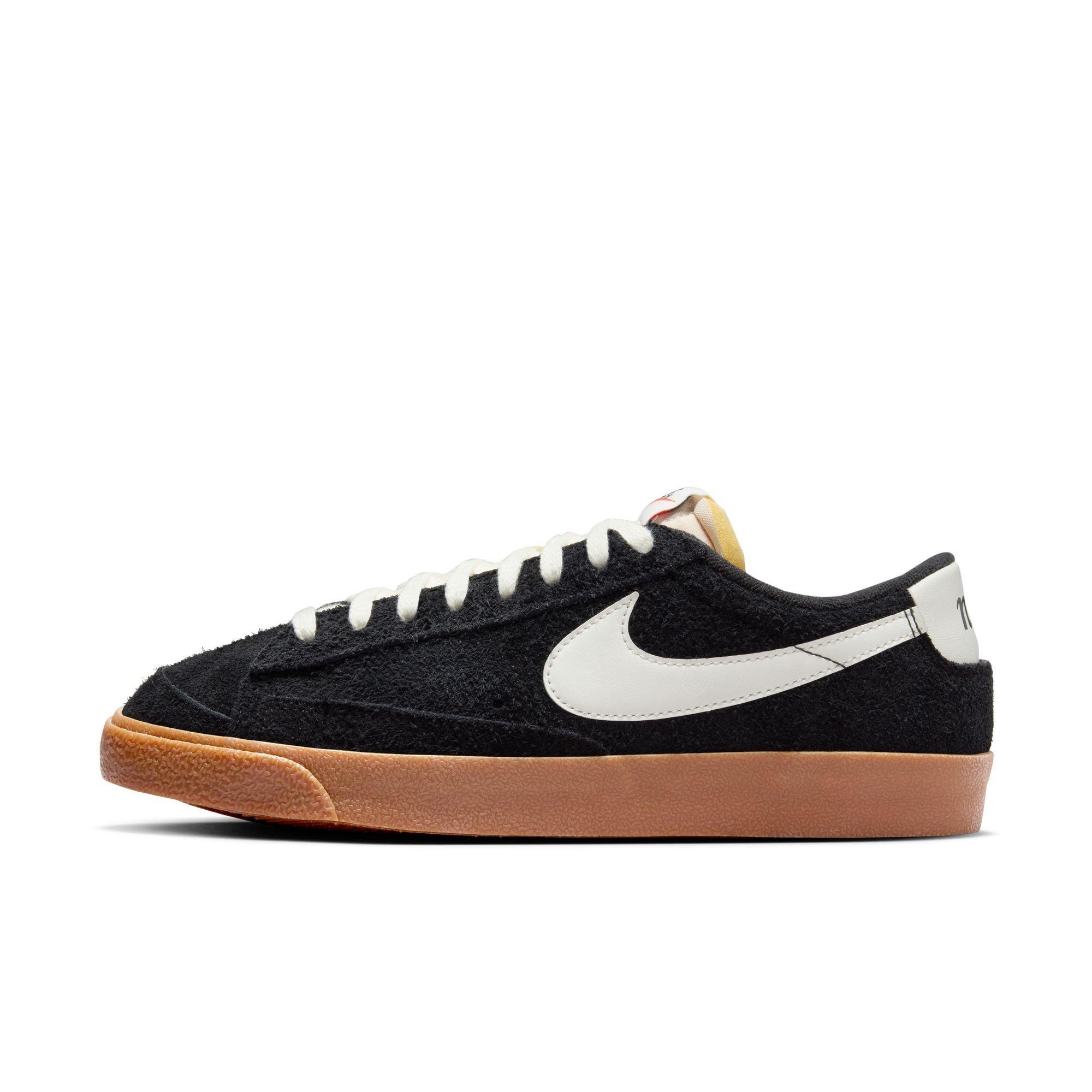 Nike Blazer Low '77 Vintage "Black" Women's Shoe - BLACK/SAIL/GUM Thumbnail View 7