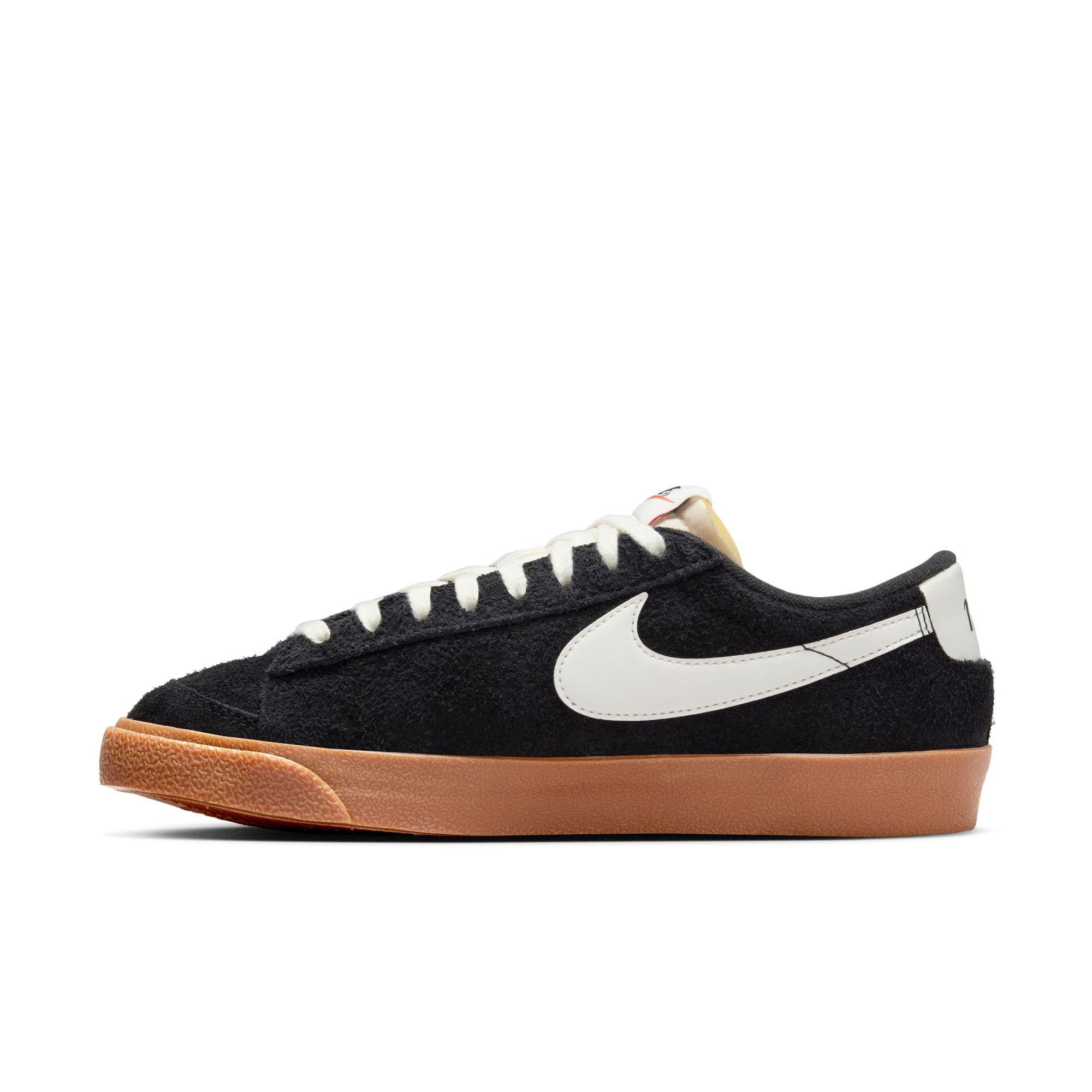 Nike Blazer Low '77 Vintage "Black" Women's Shoe - BLACK/SAIL/GUM Thumbnail View 8