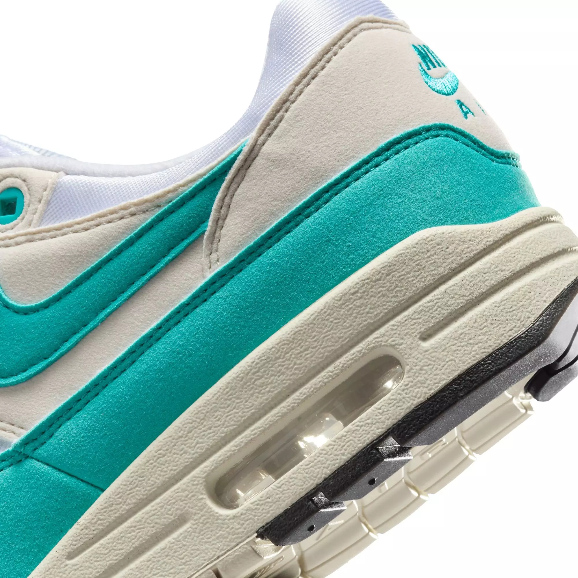 Nike Air Max 1 "Dusty Cactus" Women's Shoe - WHITE/DUSTY CACTUS/PHANTOM