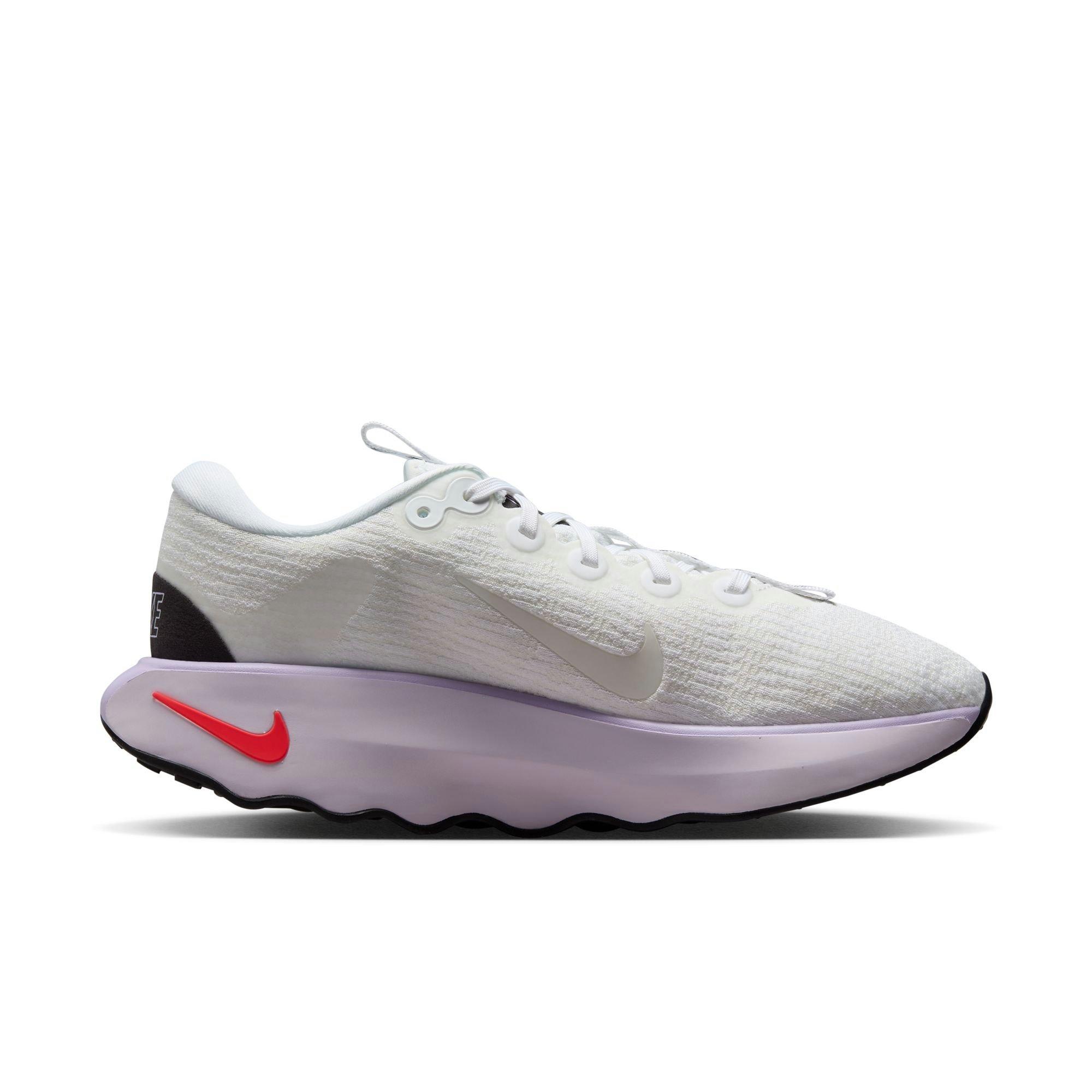 Nike Motiva "White/Lilac Bloom/Barely Grape" Women's Walking Shoe - WHITE/PURPLE Thumbnail View 2